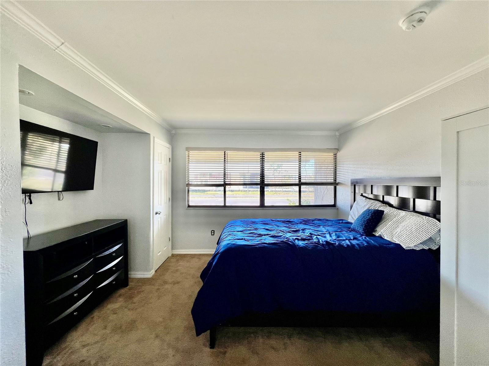 890 N VILLAGE DR #101B, ST PETERSBURG, FL, 33716