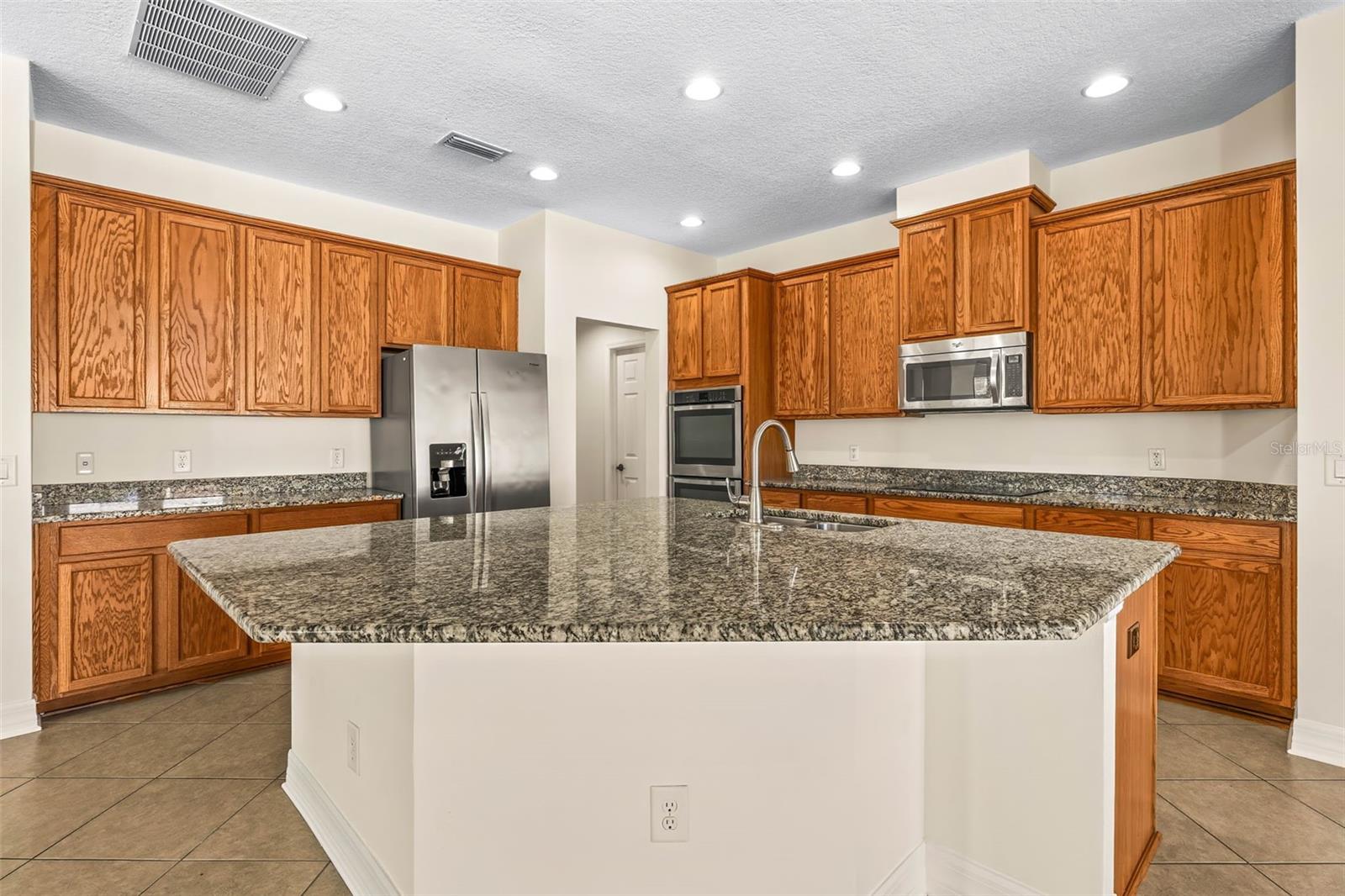 7119 PEREGRINA LOOP, WESLEY CHAPEL, FL, 33545
