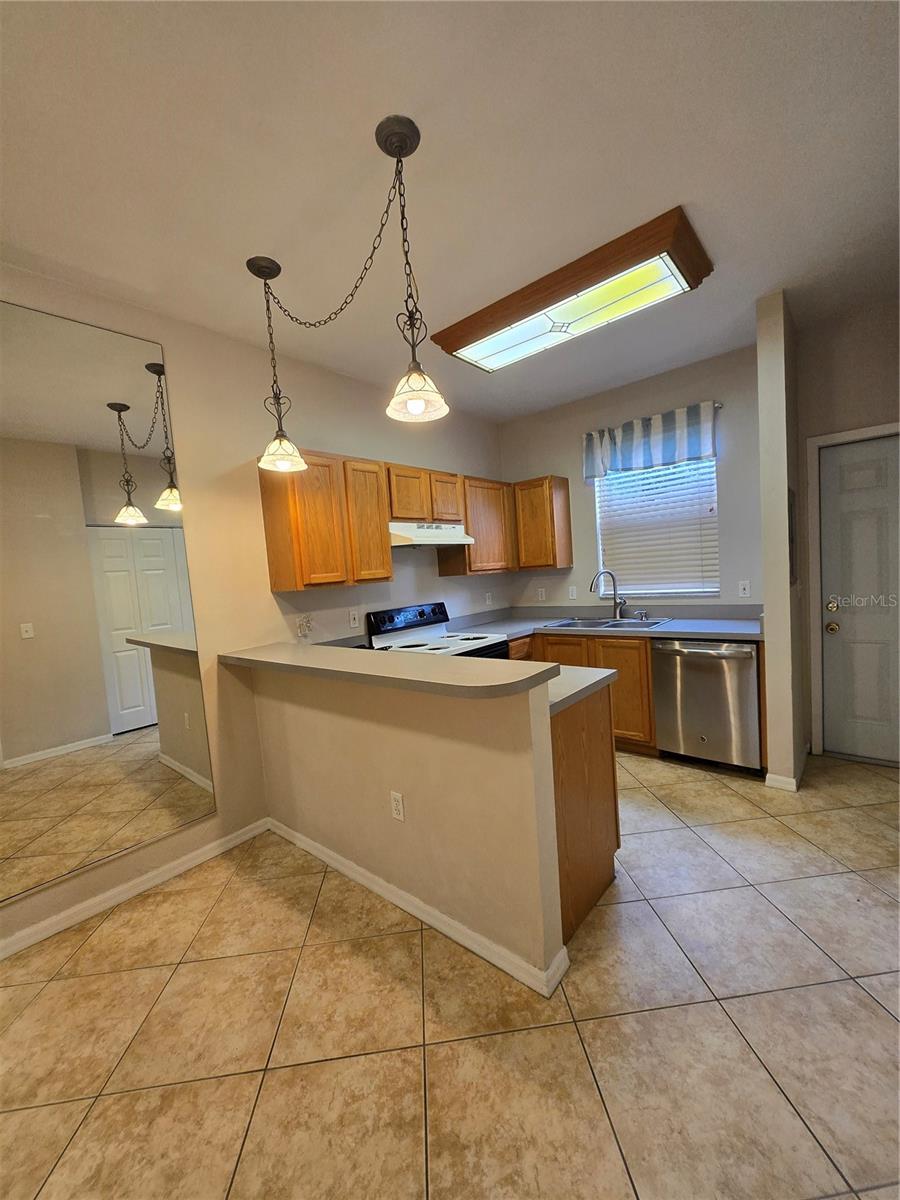 3521 SW 30TH WAY #102, GAINESVILLE, FL, 32608