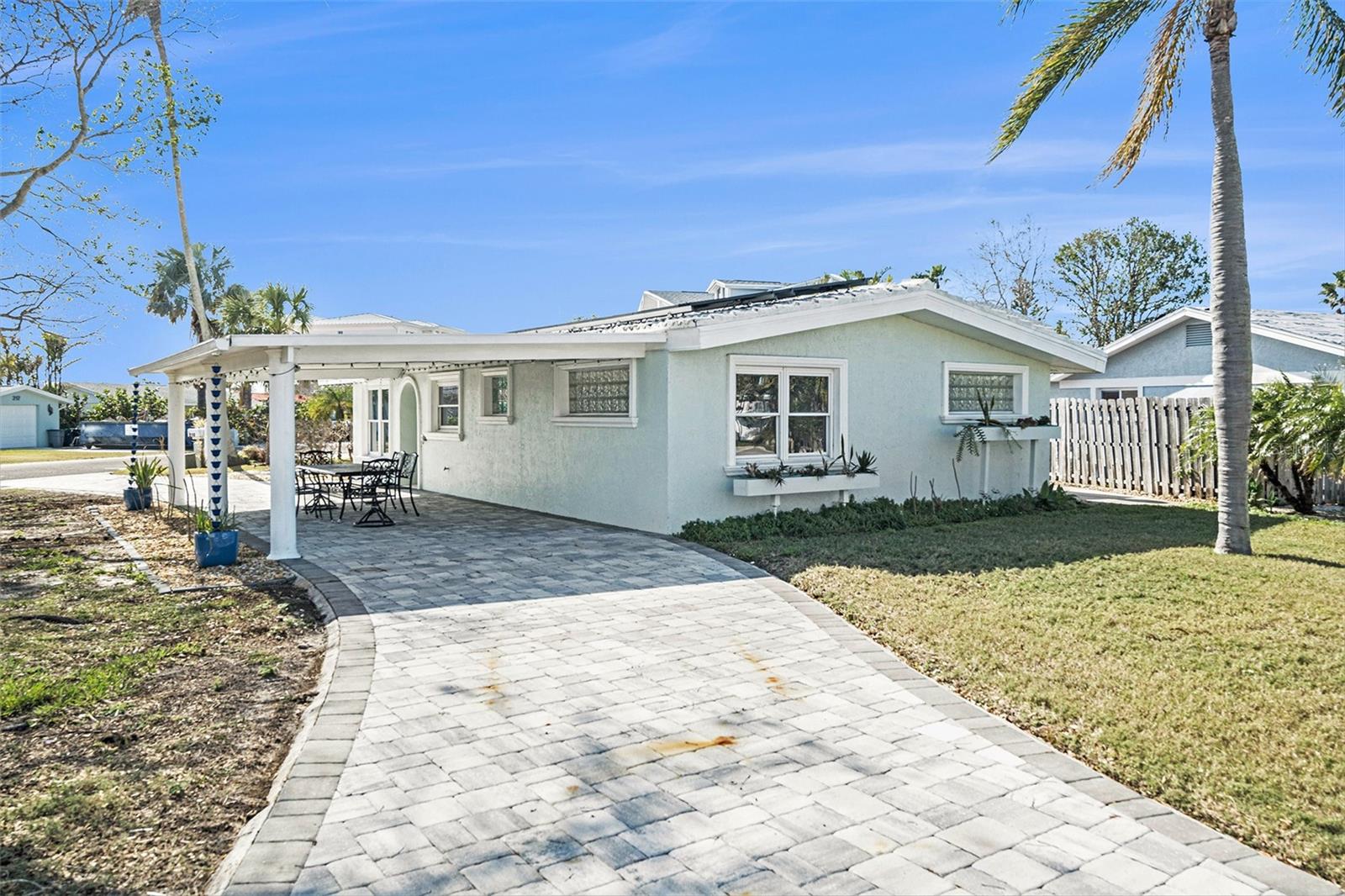 17602 STERLING TER, REDINGTON SHORES, FL, 33708