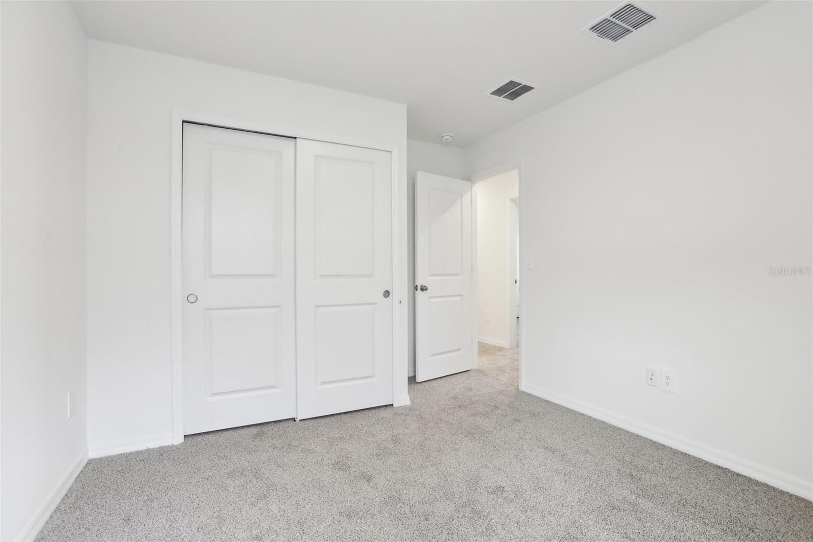 1867 DRAUGHTON DR, ZEPHYRHILLS, FL, 33541