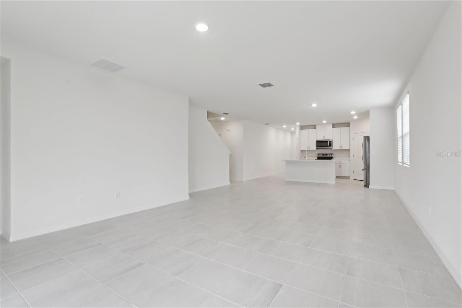 1867 DRAUGHTON DR, ZEPHYRHILLS, FL, 33541