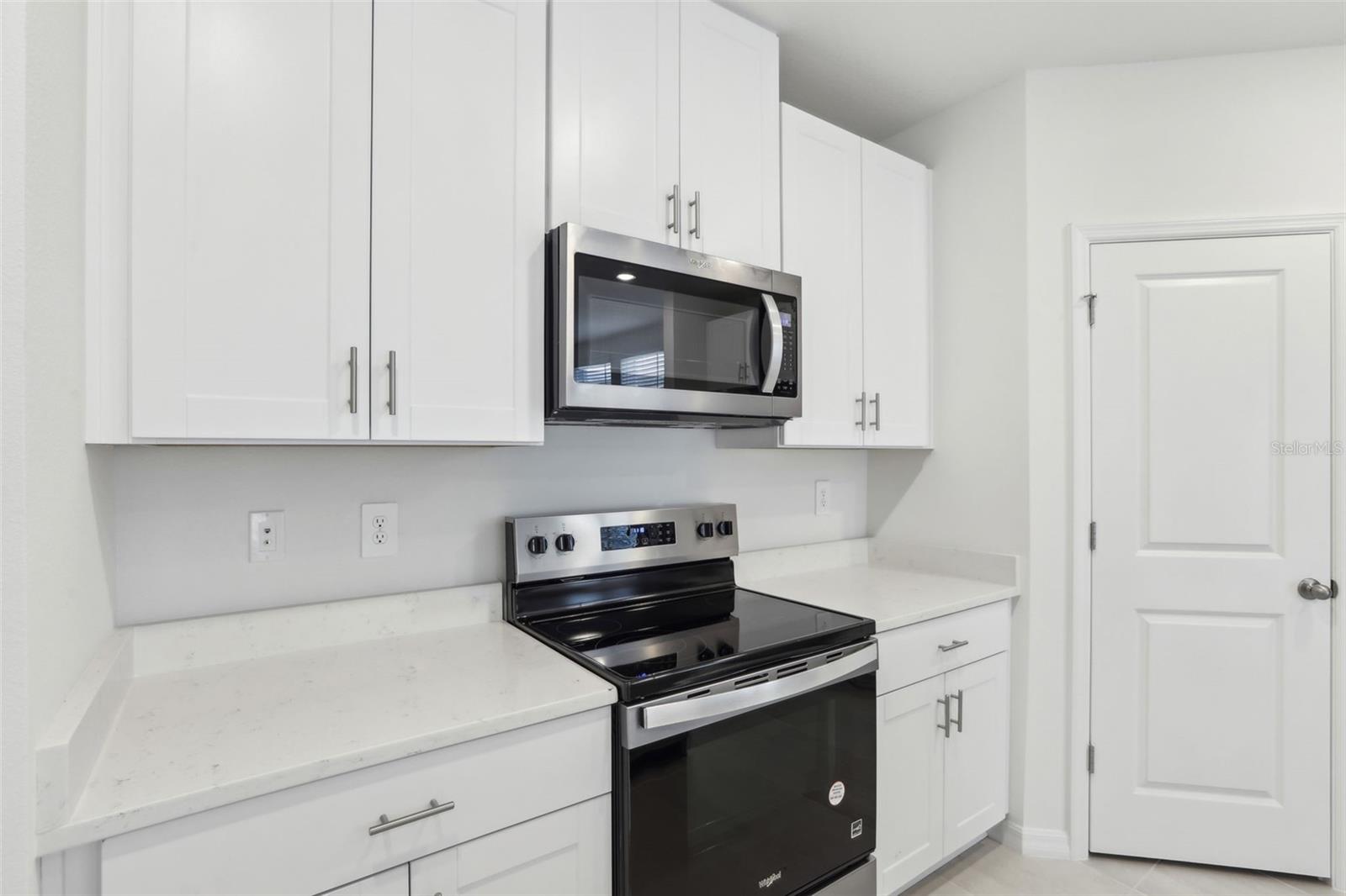 1867 DRAUGHTON DR, ZEPHYRHILLS, FL, 33541