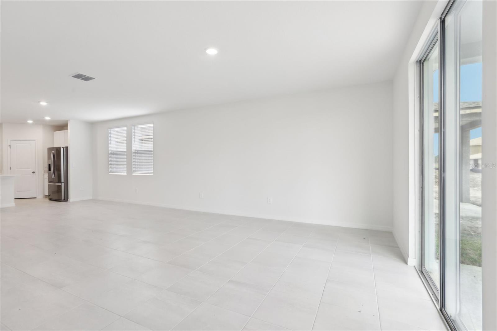 1867 DRAUGHTON DR, ZEPHYRHILLS, FL, 33541