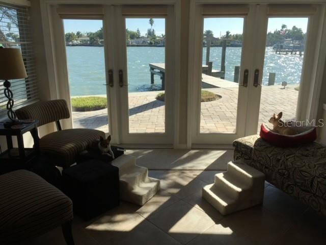 341 E MADEIRA AVE, MADEIRA BEACH, FL, 33708