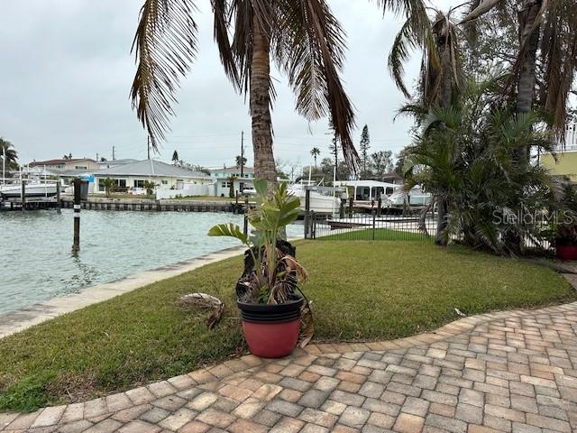 341 E MADEIRA AVE, MADEIRA BEACH, FL, 33708