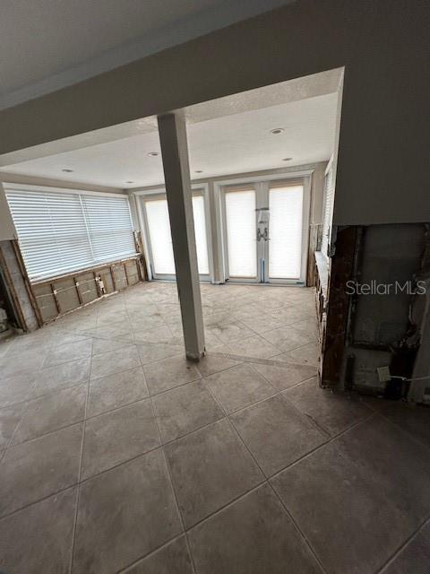 341 E MADEIRA AVE, MADEIRA BEACH, FL, 33708
