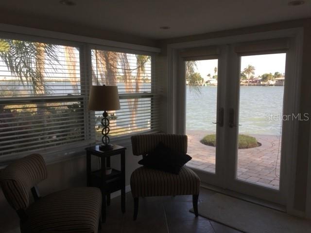 341 E MADEIRA AVE, MADEIRA BEACH, FL, 33708