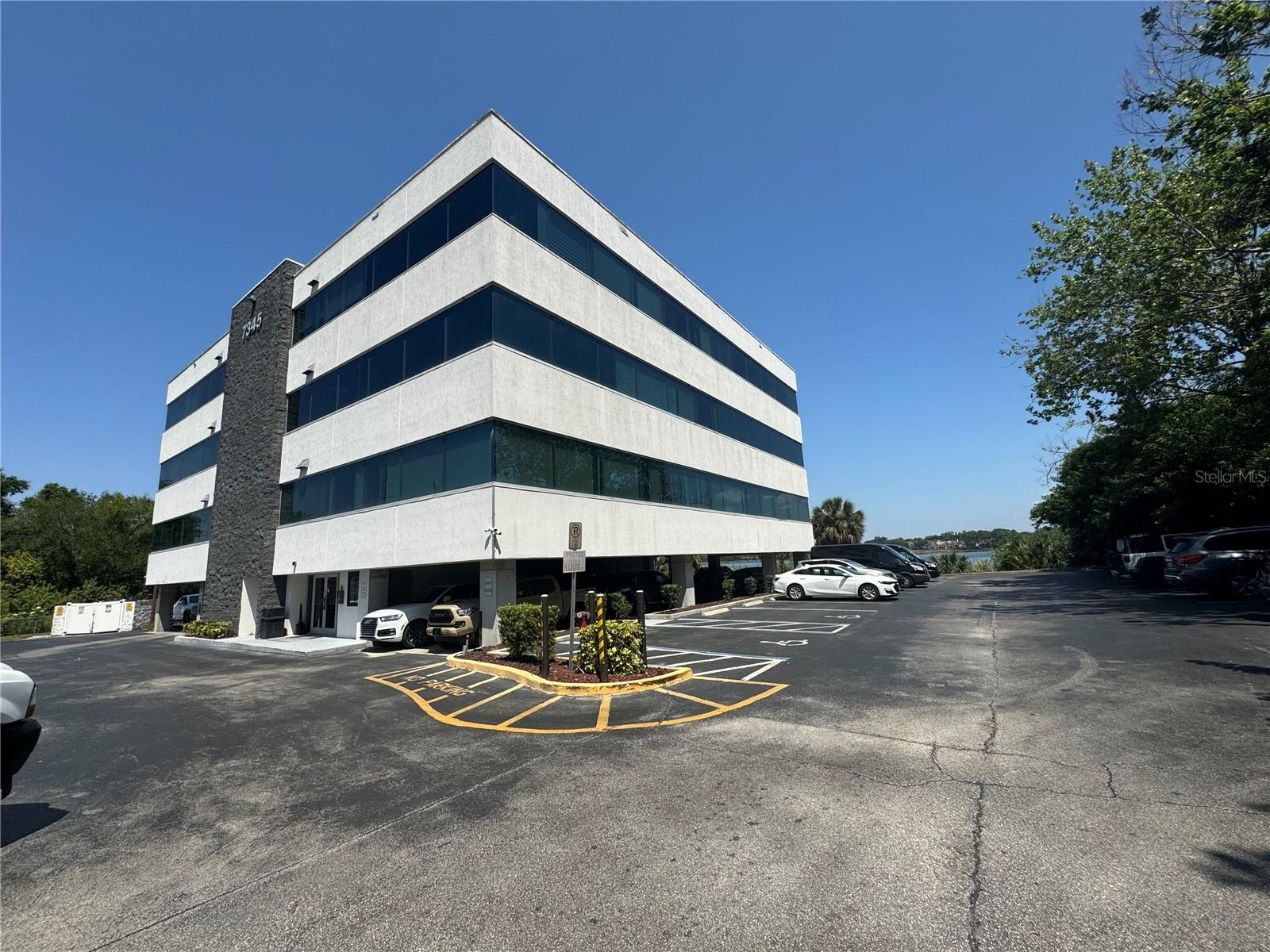 7345 W SAND LAKE RD #307, ORLANDO, FL, 32819