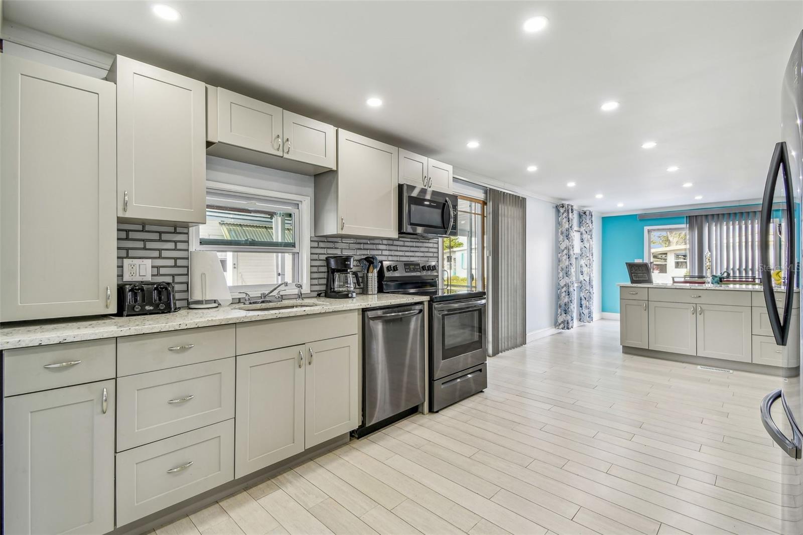 12651 SEMINOLE BLVD #2C, LARGO, FL, 33778