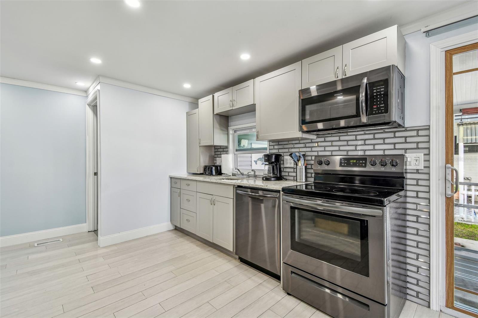 12651 SEMINOLE BLVD #2C, LARGO, FL, 33778