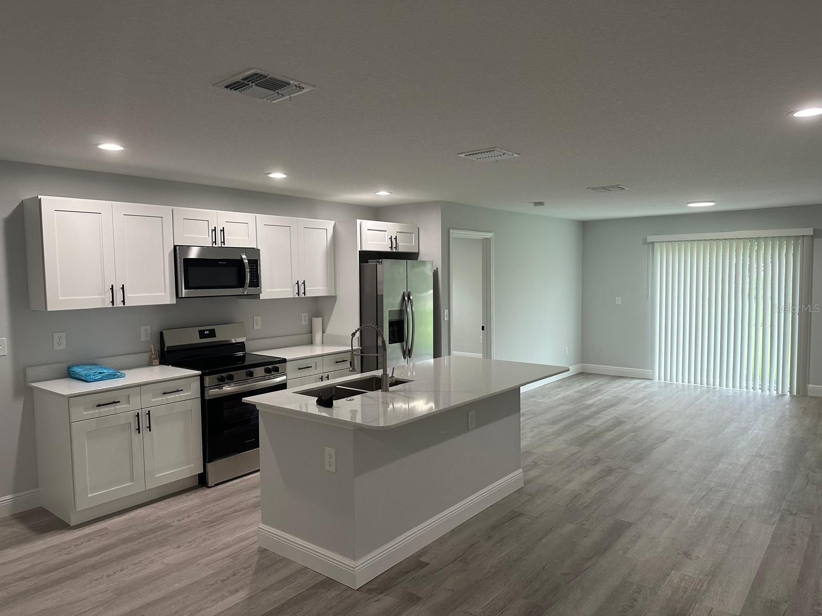 1590 WEST PKWY, DELAND, FL, 32724