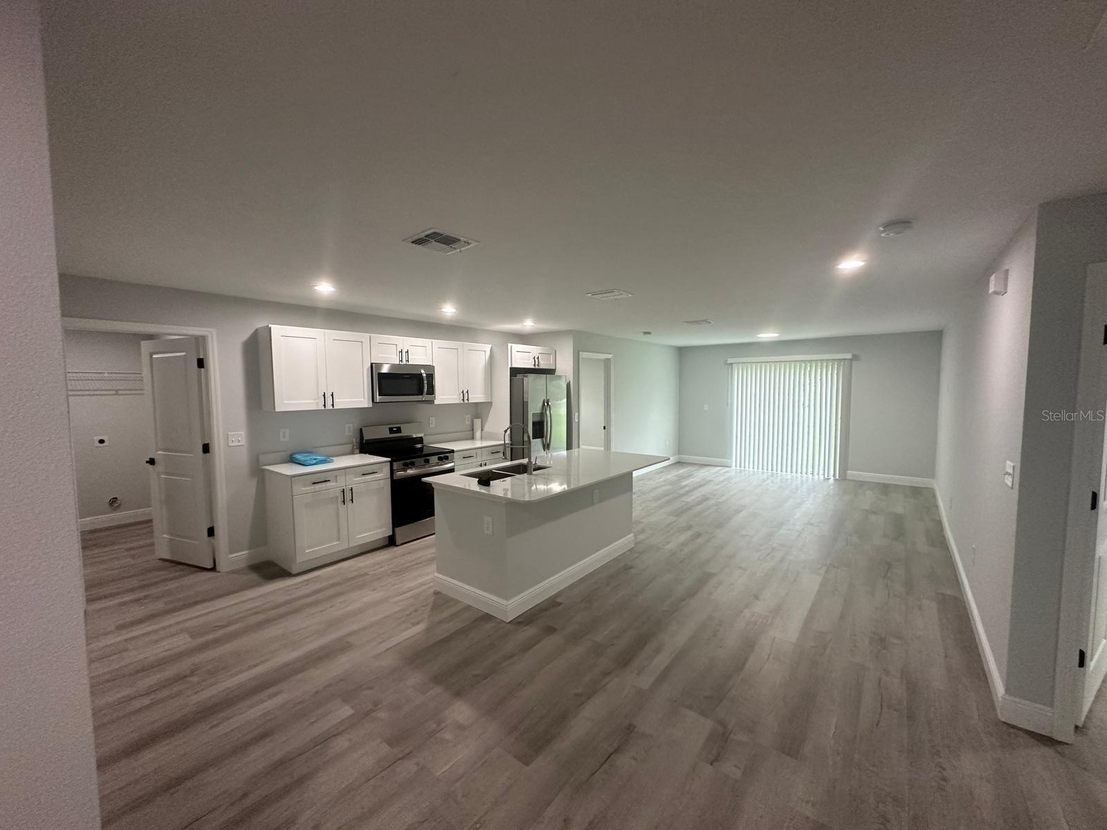 1590 WEST PKWY, DELAND, FL, 32724