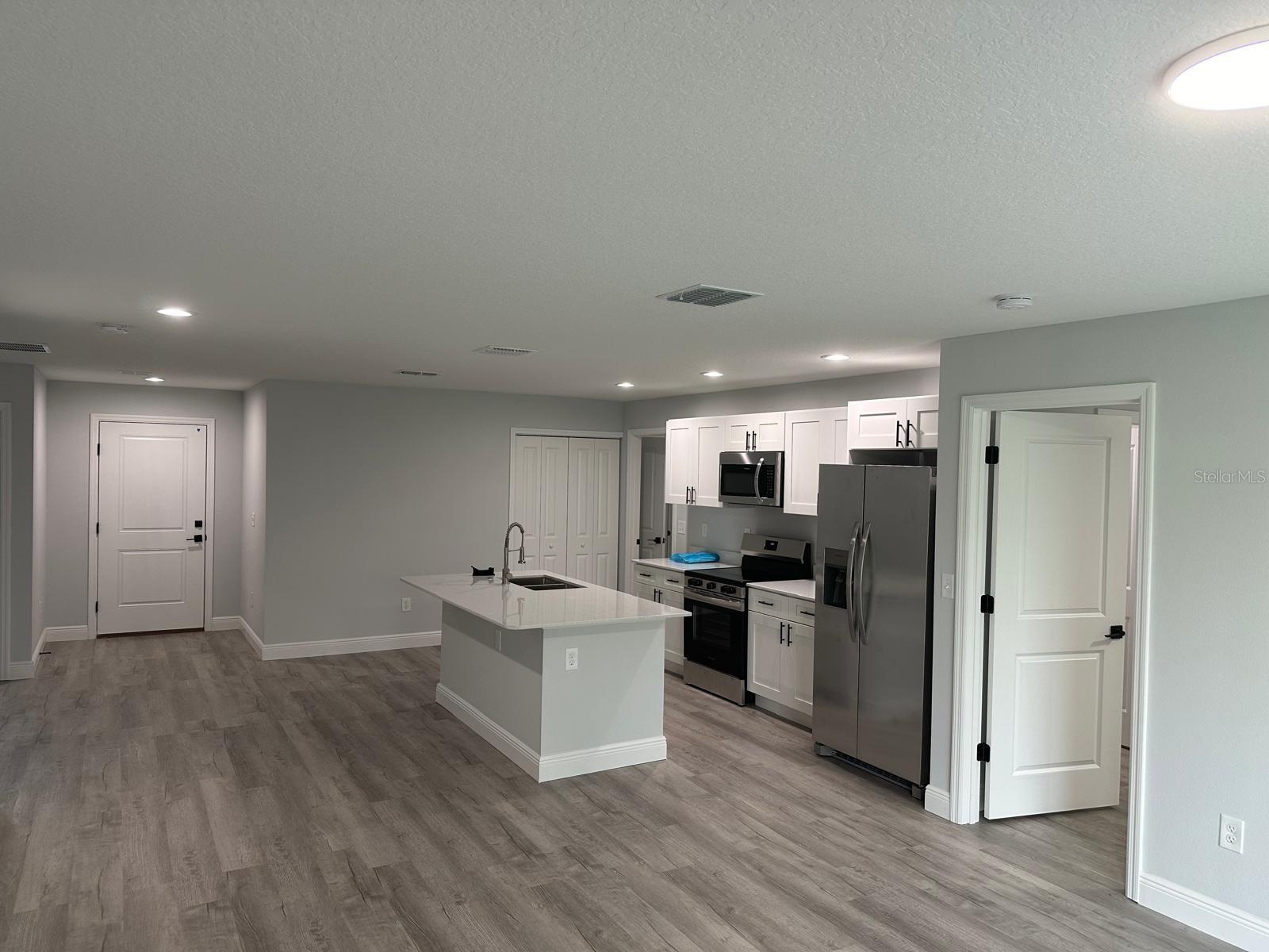 1590 WEST PKWY, DELAND, FL, 32724