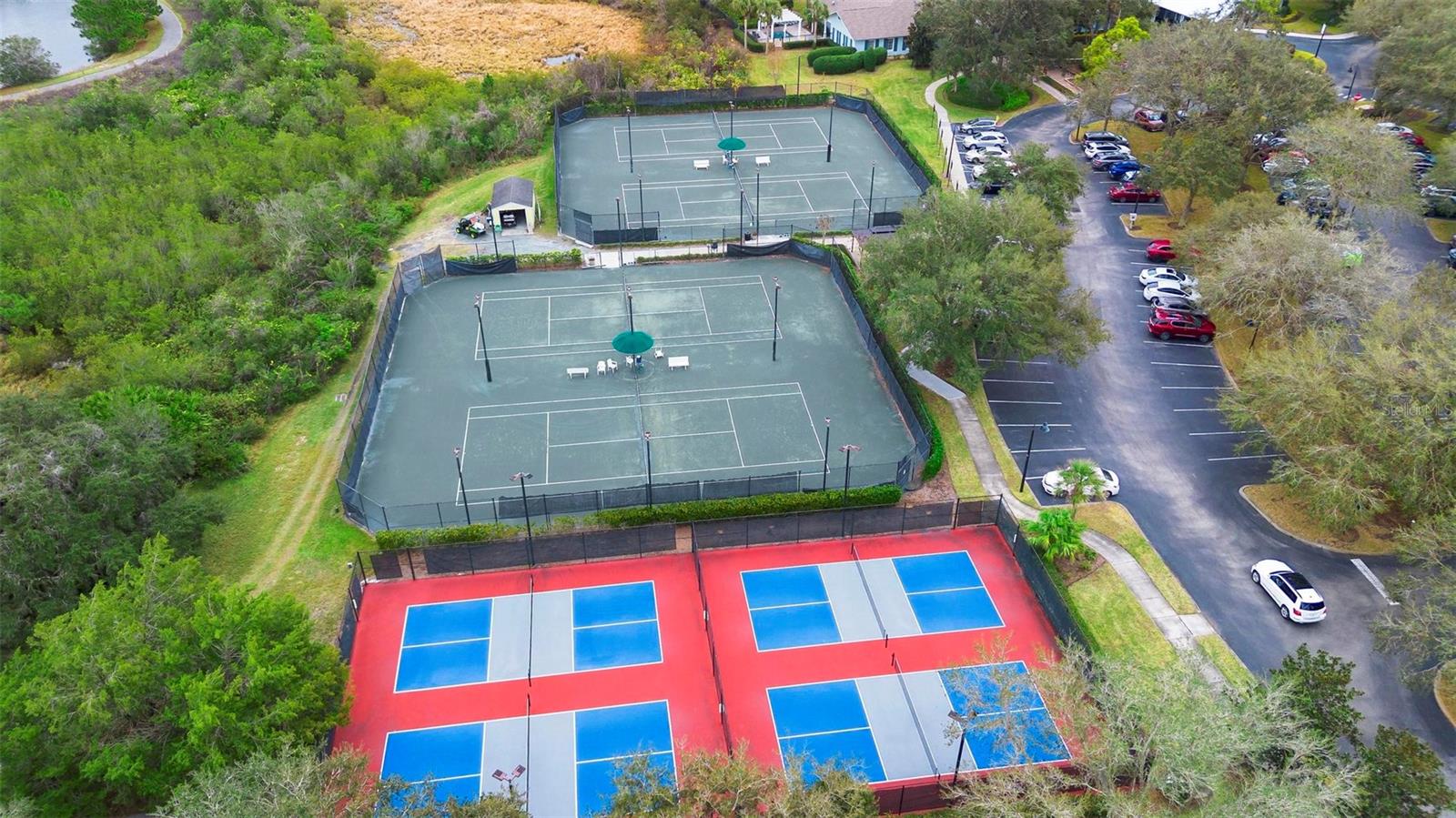1105 GARDENSHIRE LN, DELAND, FL, 32724