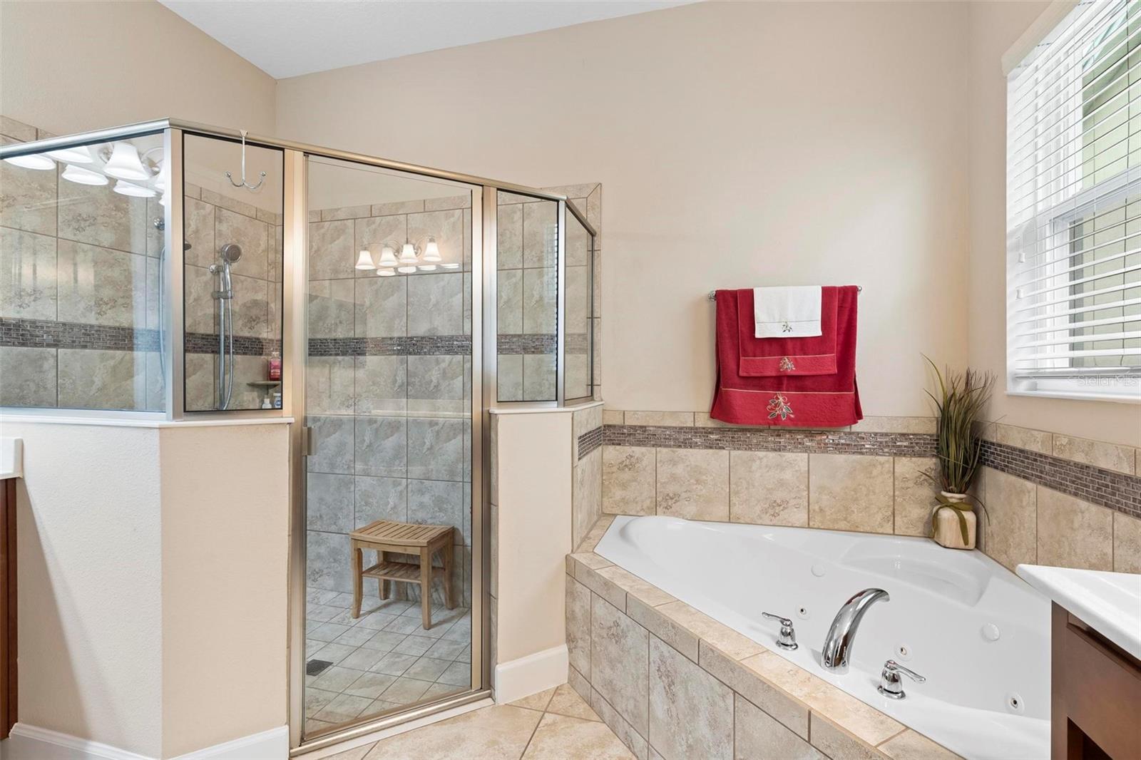 1105 GARDENSHIRE LN, DELAND, FL, 32724