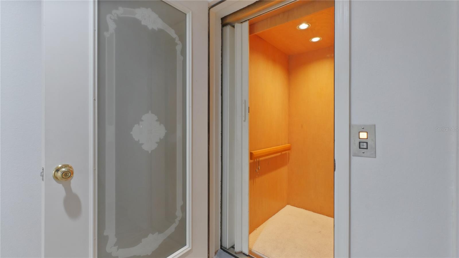 443 PINELLAS BAYWAY S #104, ST PETERSBURG, FL, 33715