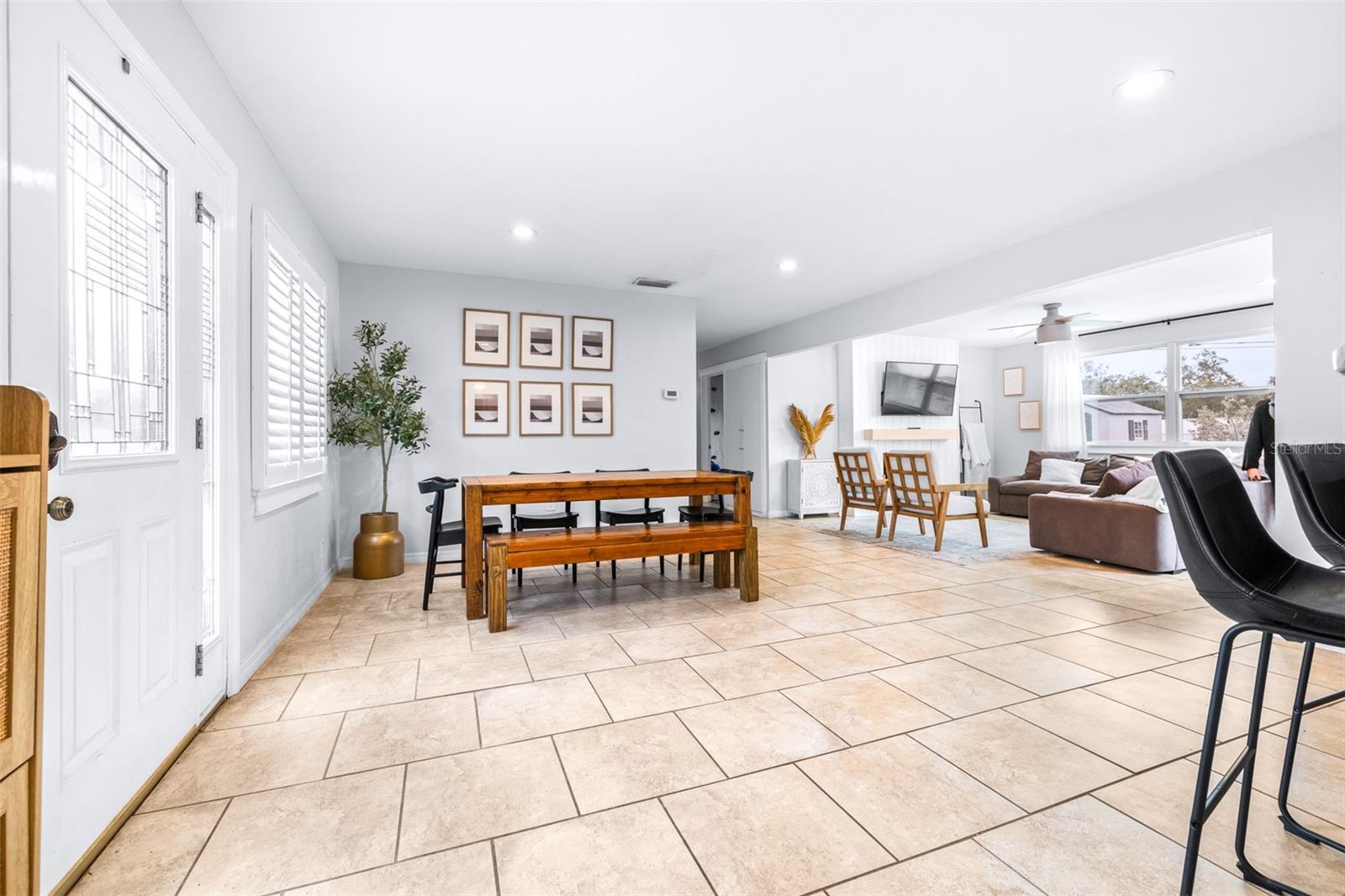 7601 9TH AVE N, ST PETERSBURG, FL, 33710