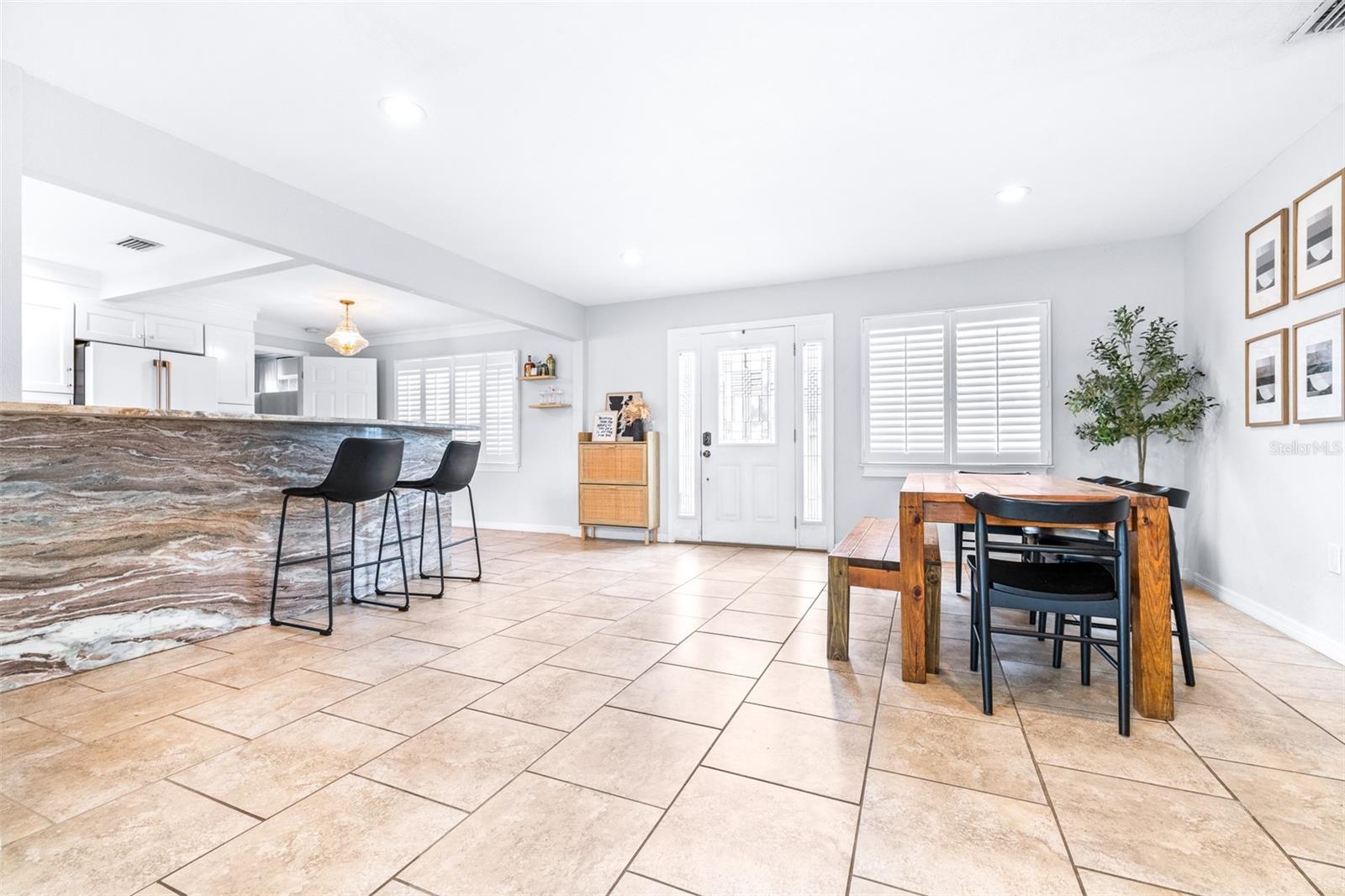 7601 9TH AVE N, ST PETERSBURG, FL, 33710