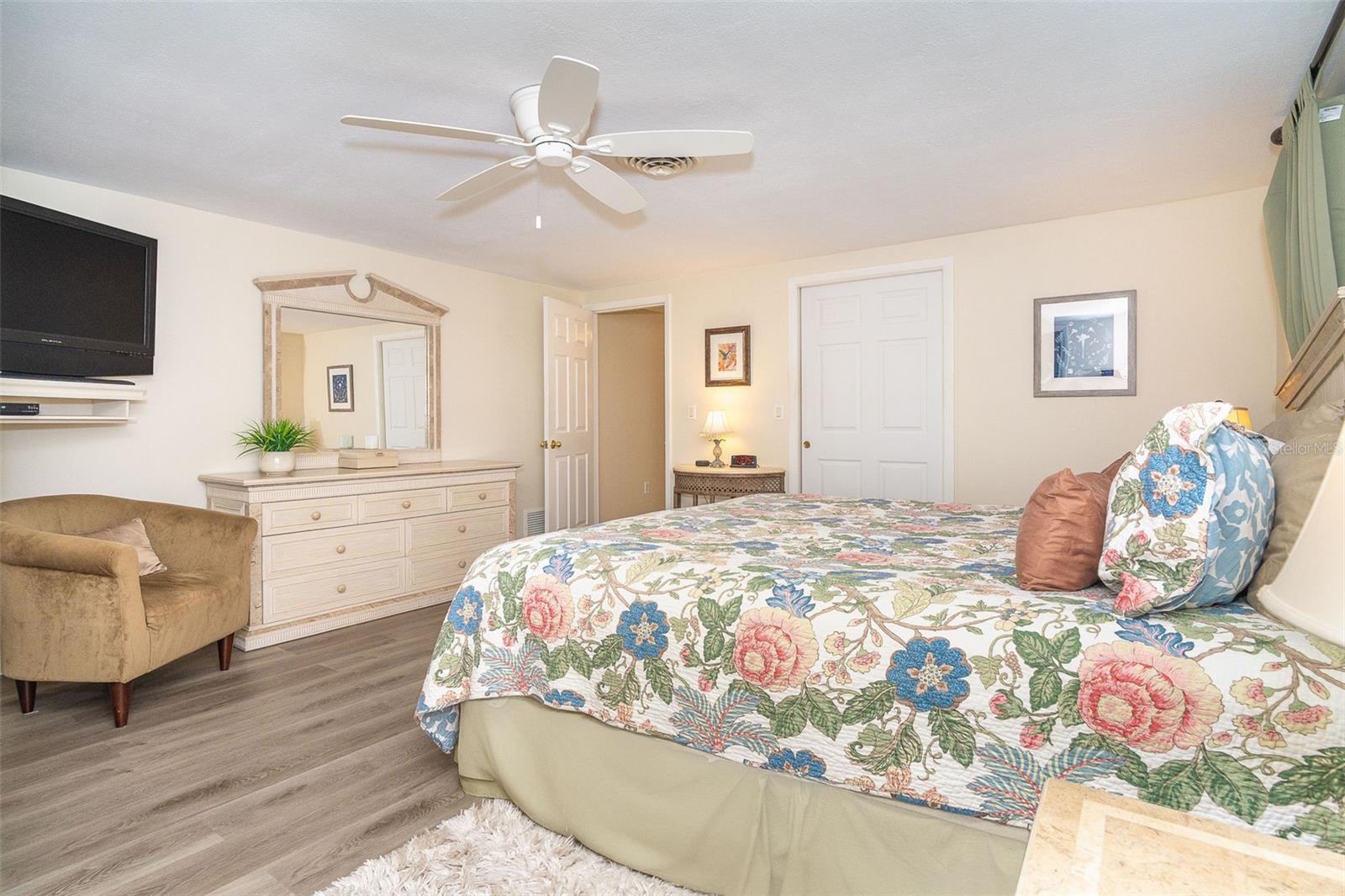 891 HARMONY LN, ENGLEWOOD, FL, 34223