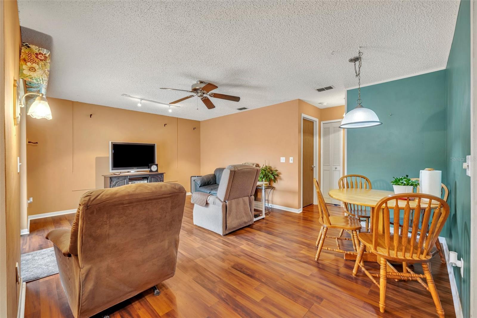 817 W 9TH ST, DELTONA, FL, 32725