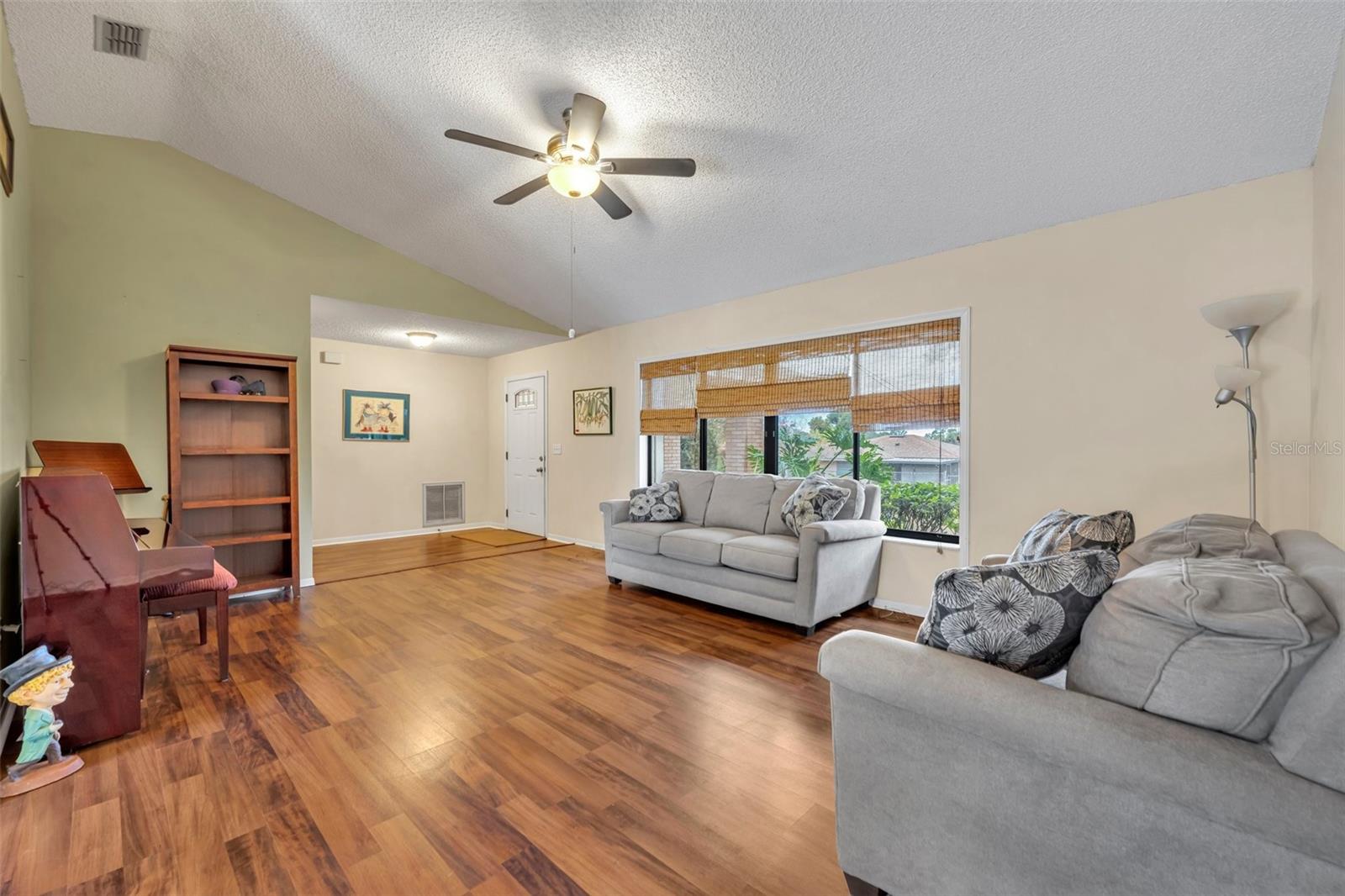 817 W 9TH ST, DELTONA, FL, 32725