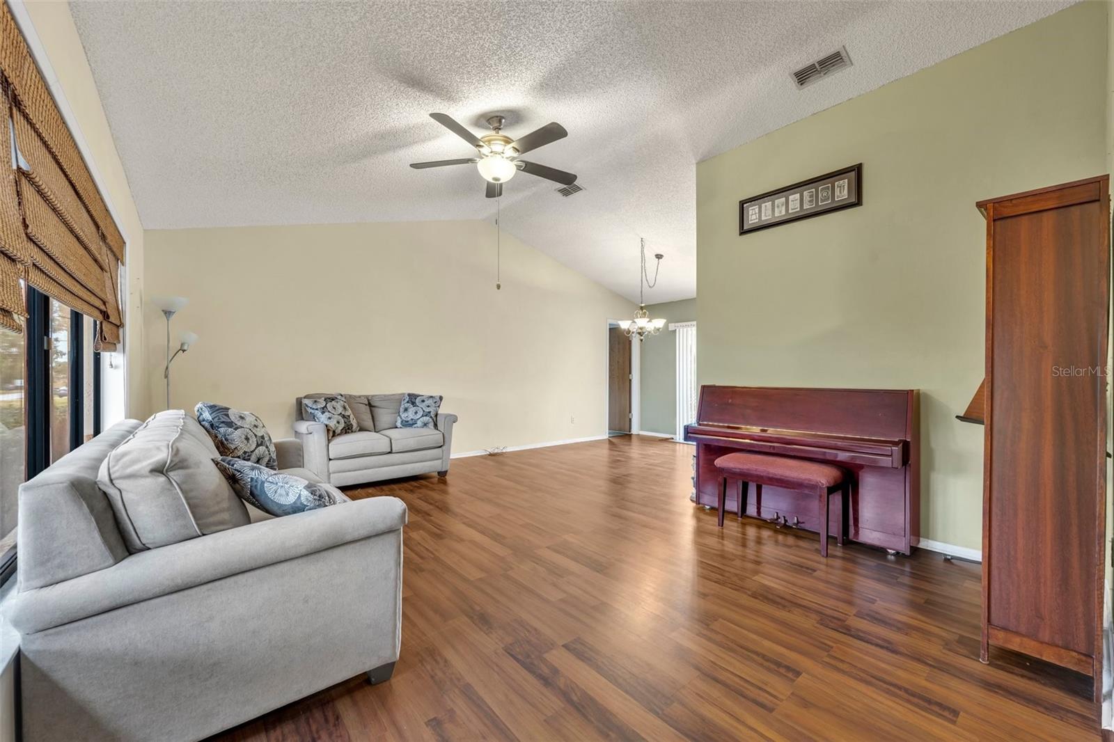 817 W 9TH ST, DELTONA, FL, 32725