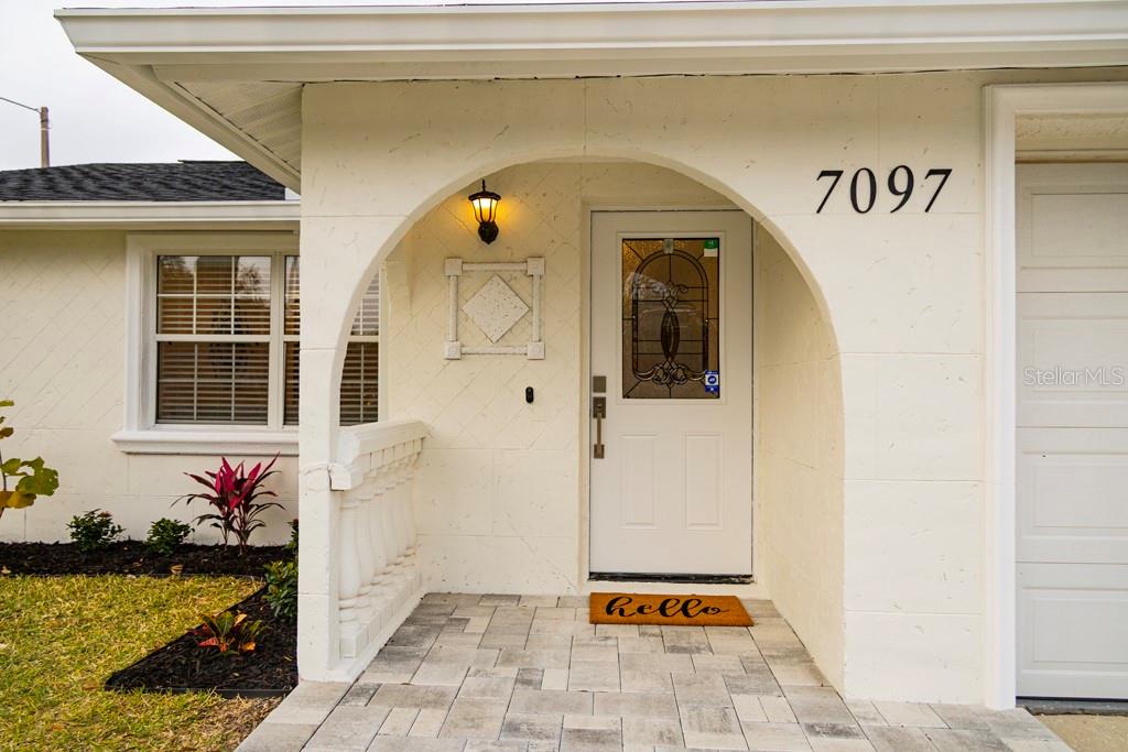 7097 ABERFELDY AVE N, ST PETERSBURG, FL, 33709