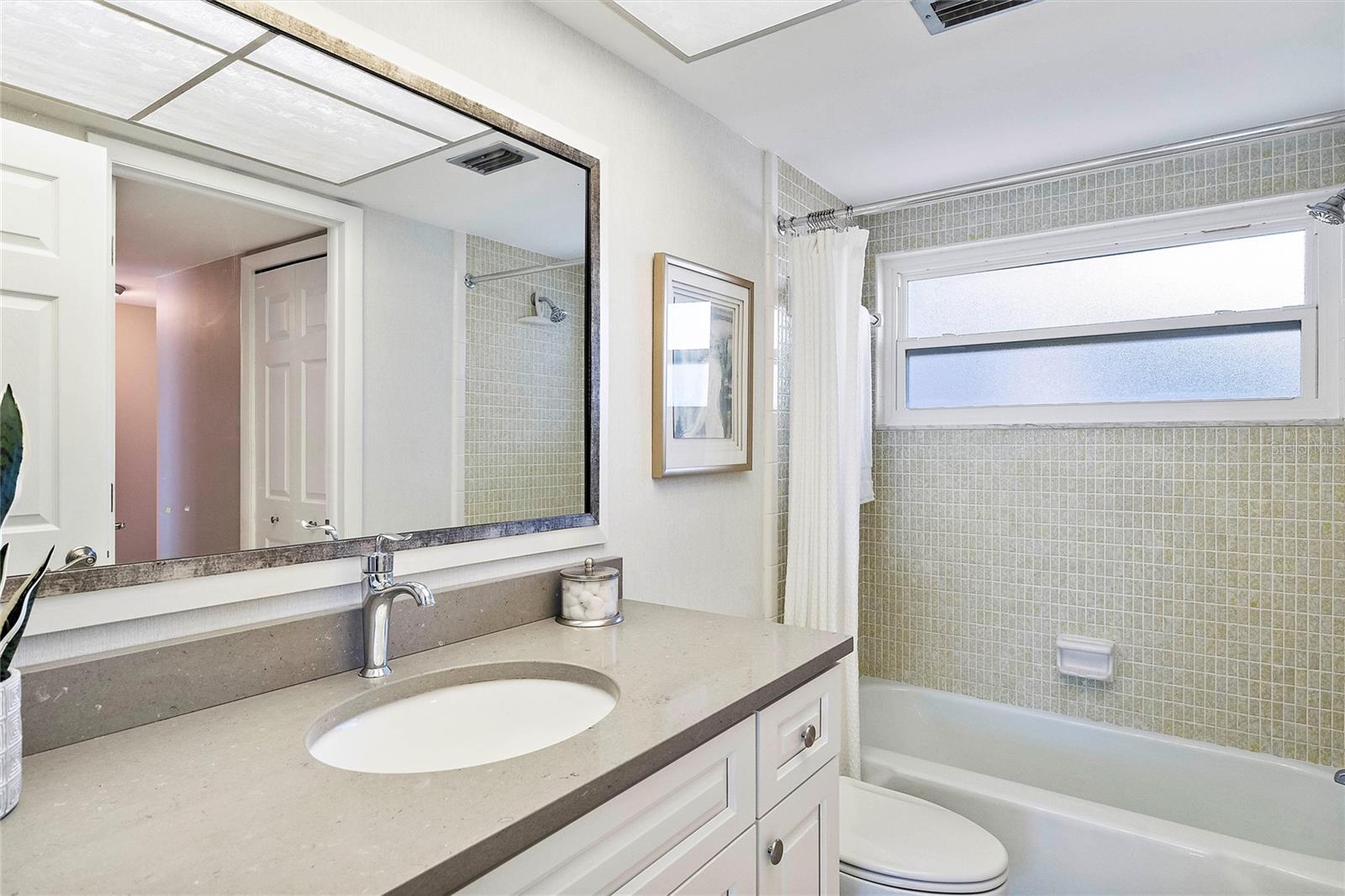 5020 BRITTANY DR S #215, ST PETERSBURG, FL, 33715