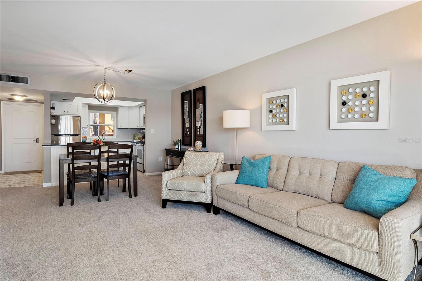5020 BRITTANY DR S #215, ST PETERSBURG, FL, 33715