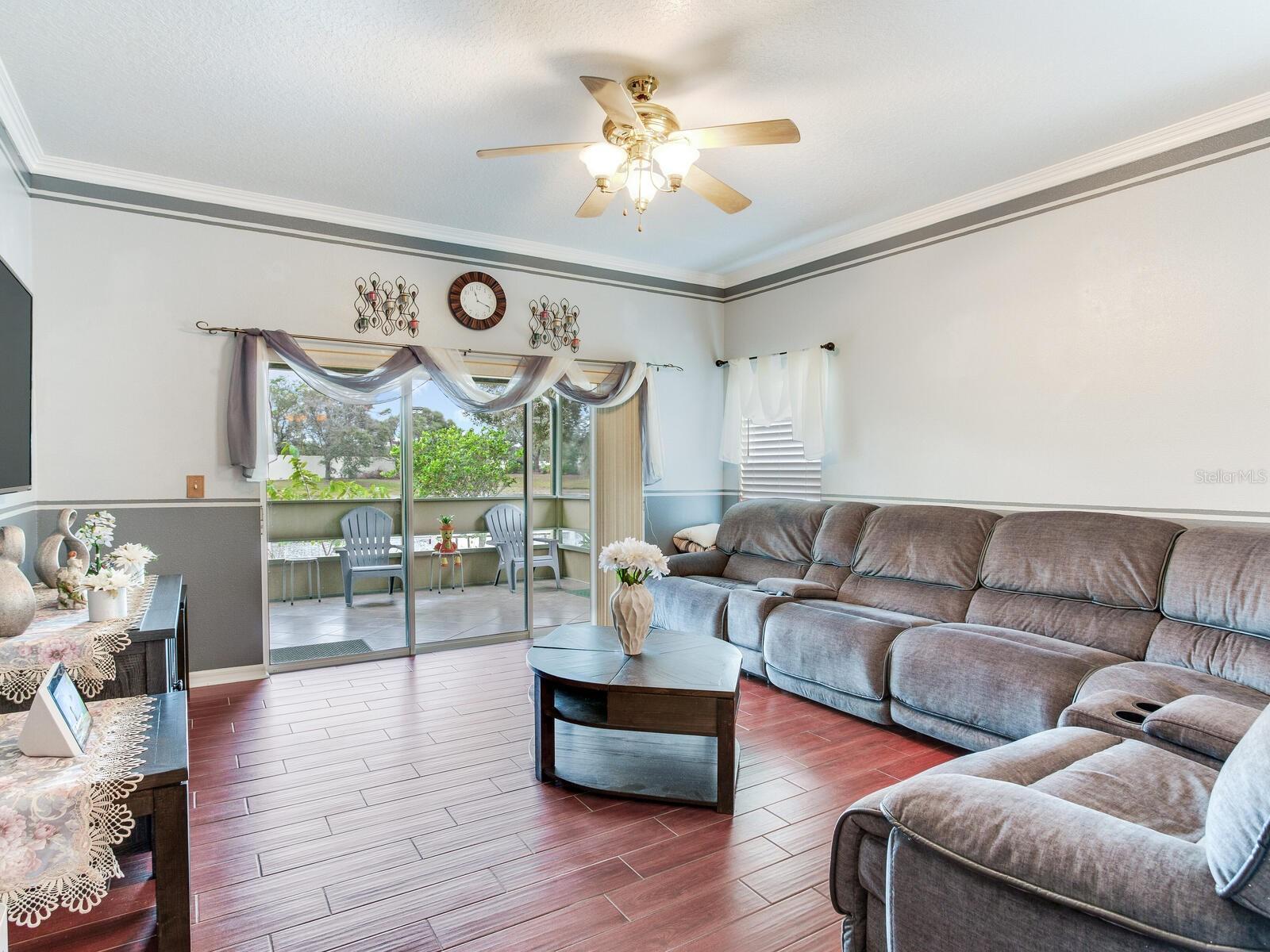 9516 CYPRESS HARBOR DR, GIBSONTON, FL, 33534