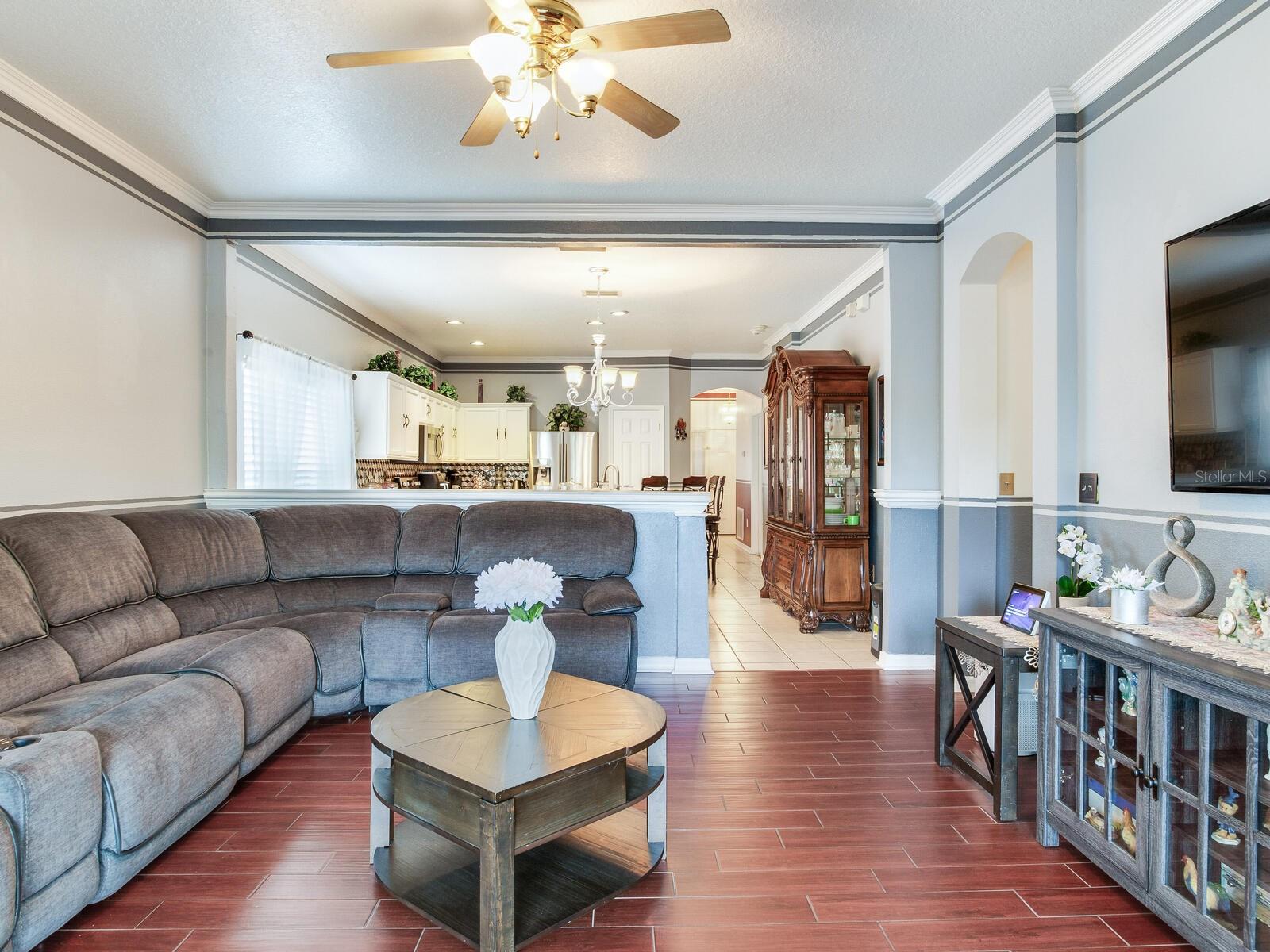 9516 CYPRESS HARBOR DR, GIBSONTON, FL, 33534