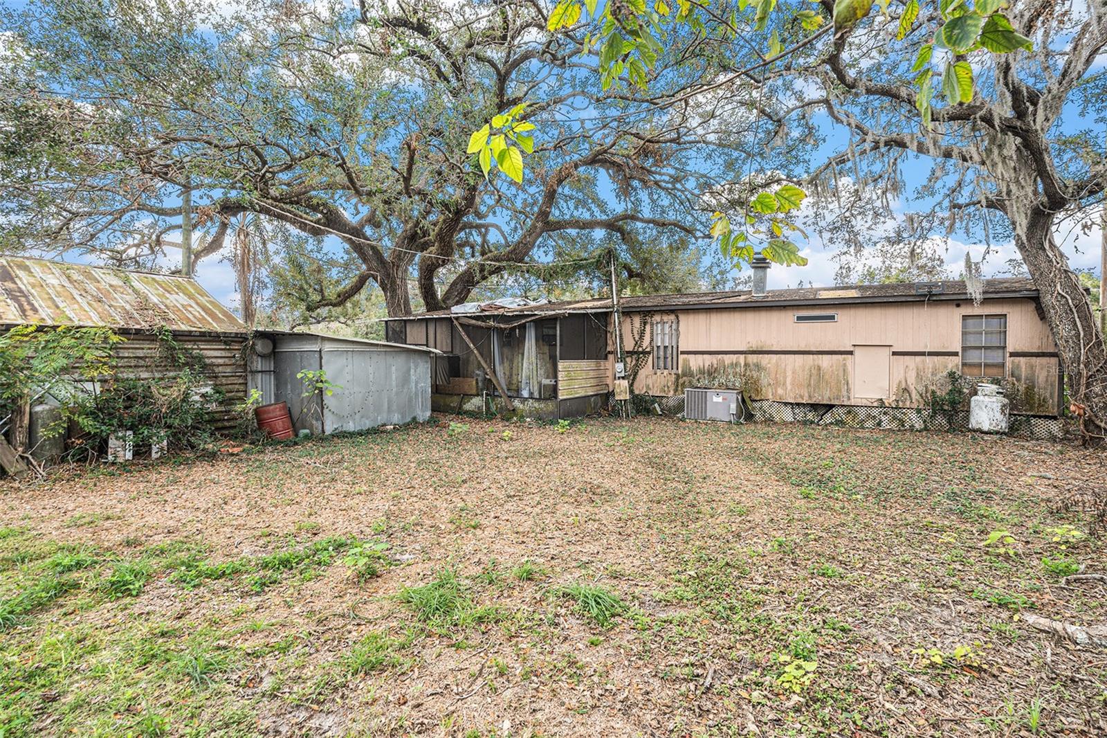 7401 MOUNT VERNON RD, TAMPA, FL, 33625