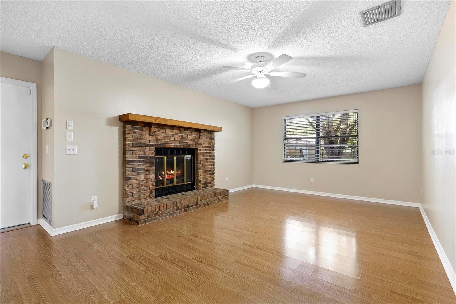 903 CRESCENT PKWY, DELAND, FL, 32724