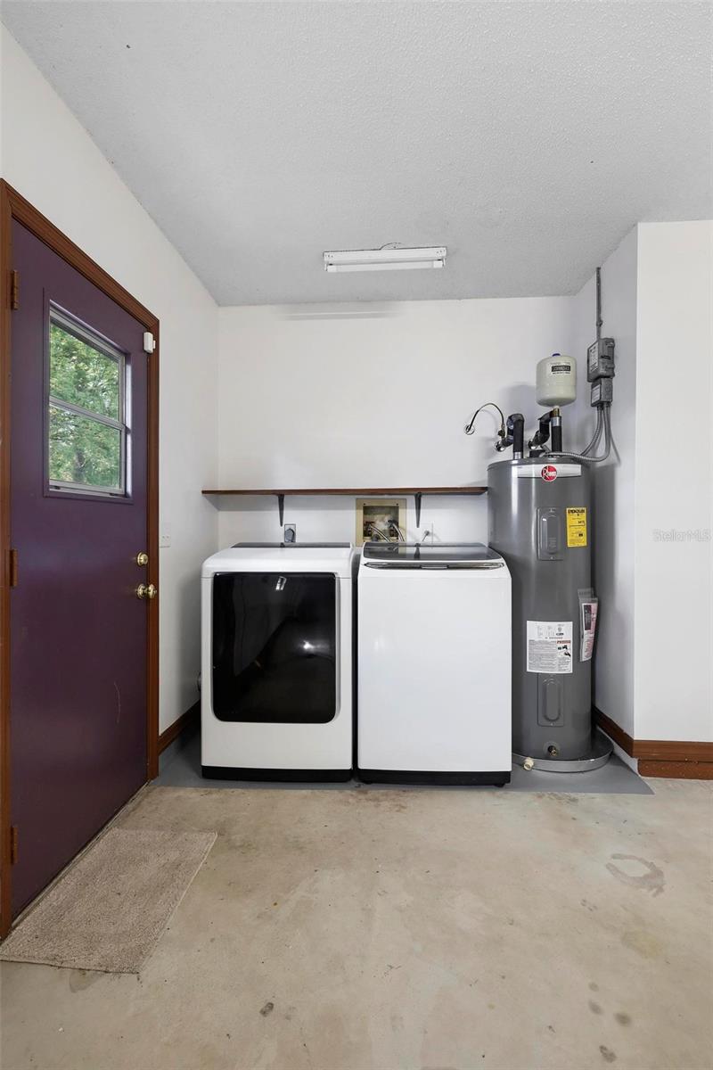 903 CRESCENT PKWY, DELAND, FL, 32724