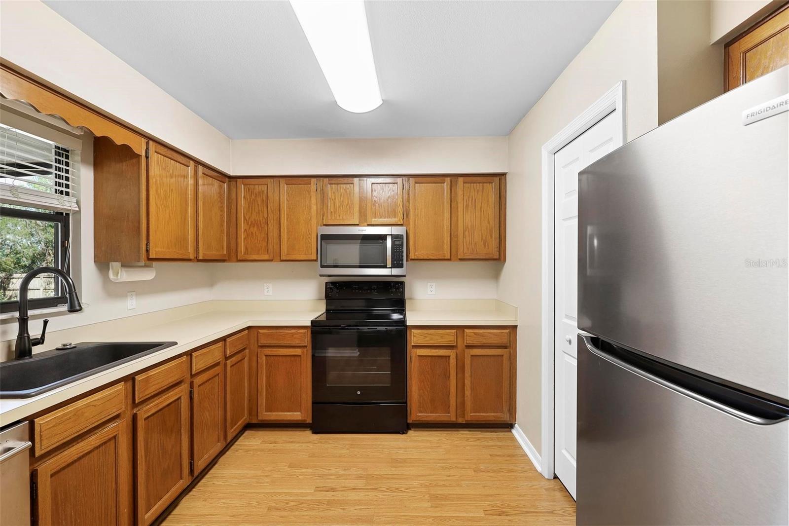 903 CRESCENT PKWY, DELAND, FL, 32724