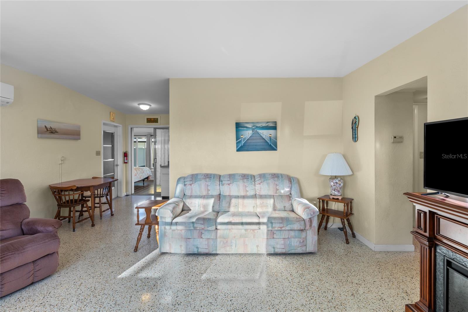3255 LA PALOMA AVE, DAYTONA BEACH, FL, 32118
