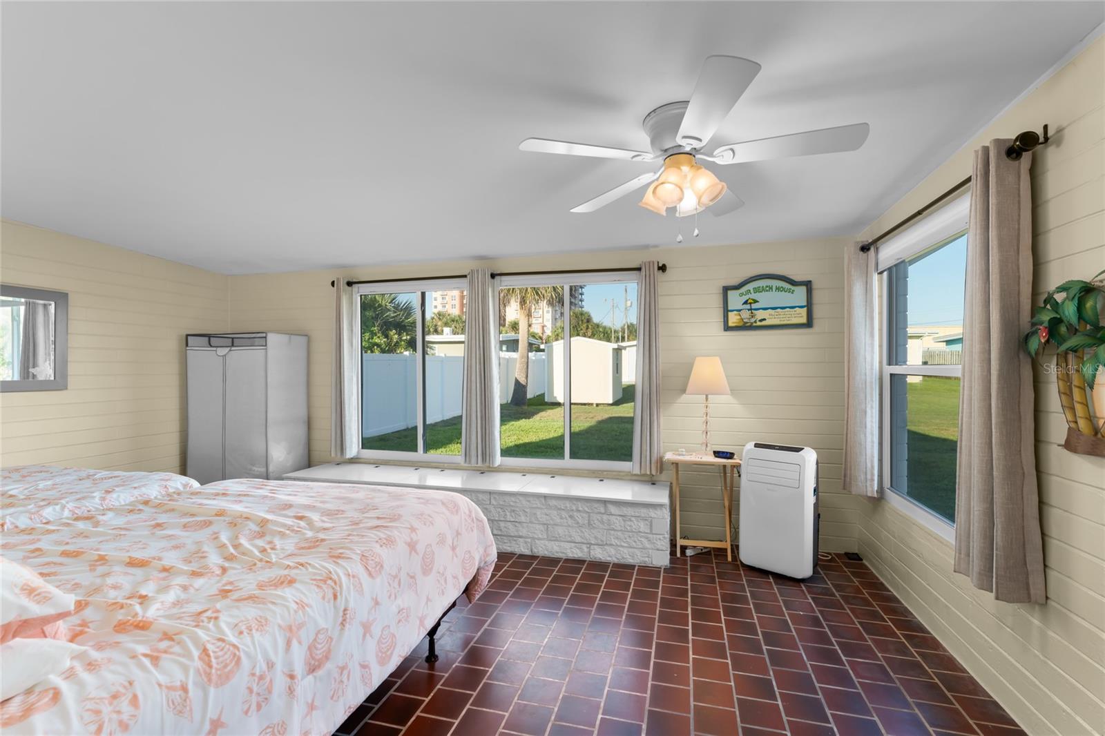 3255 LA PALOMA AVE, DAYTONA BEACH, FL, 32118