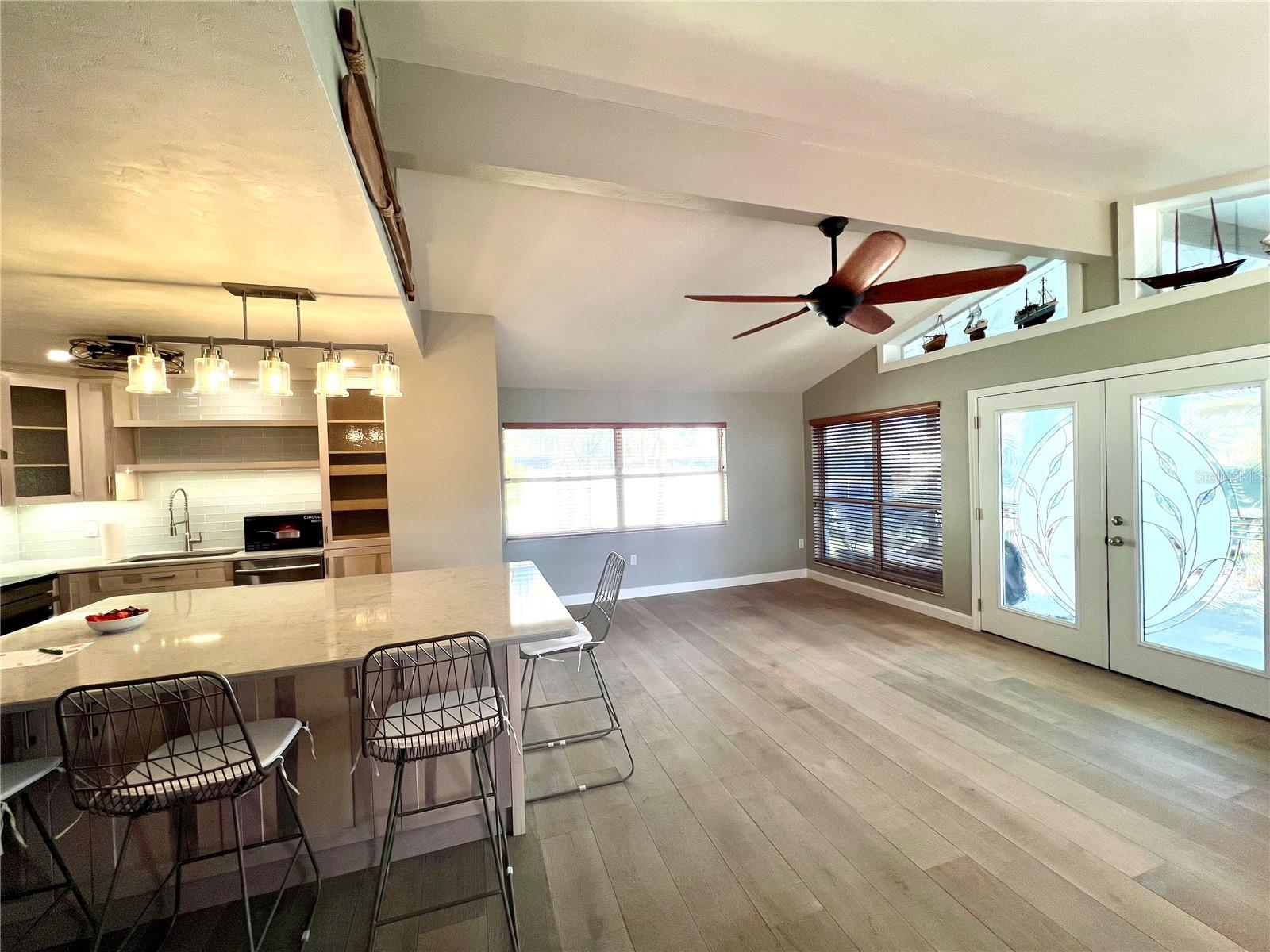 1317 SE 3RD AVE, CRYSTAL RIVER, FL, 34429