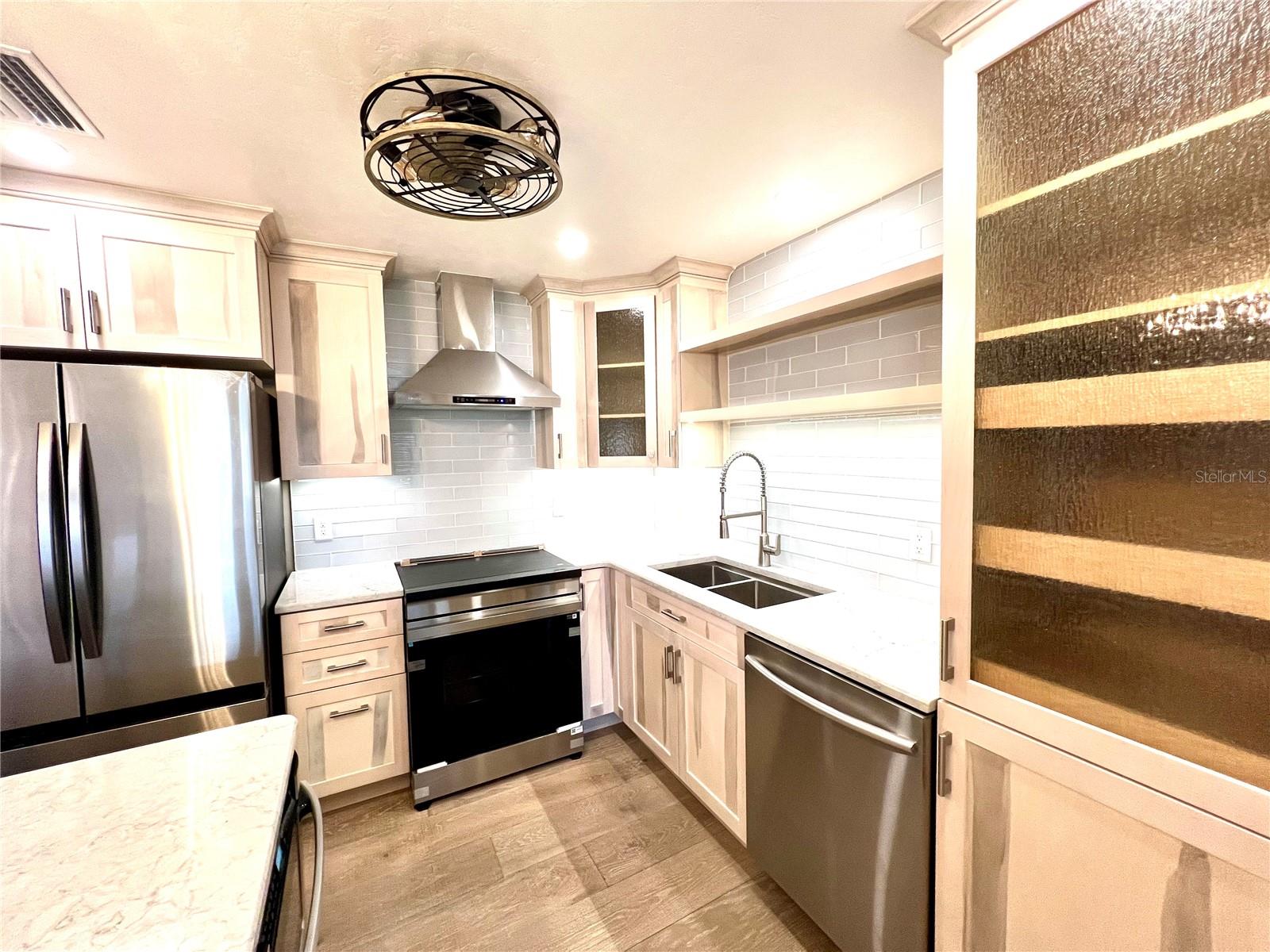 1317 SE 3RD AVE, CRYSTAL RIVER, FL, 34429