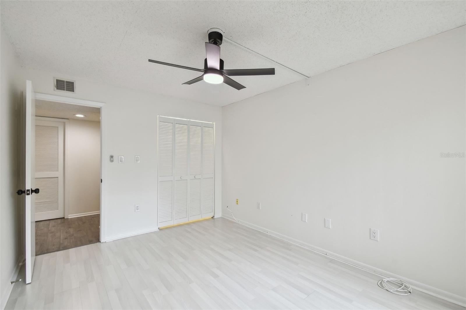 13602 S VILLAGE DR #1112, TAMPA, FL, 33618