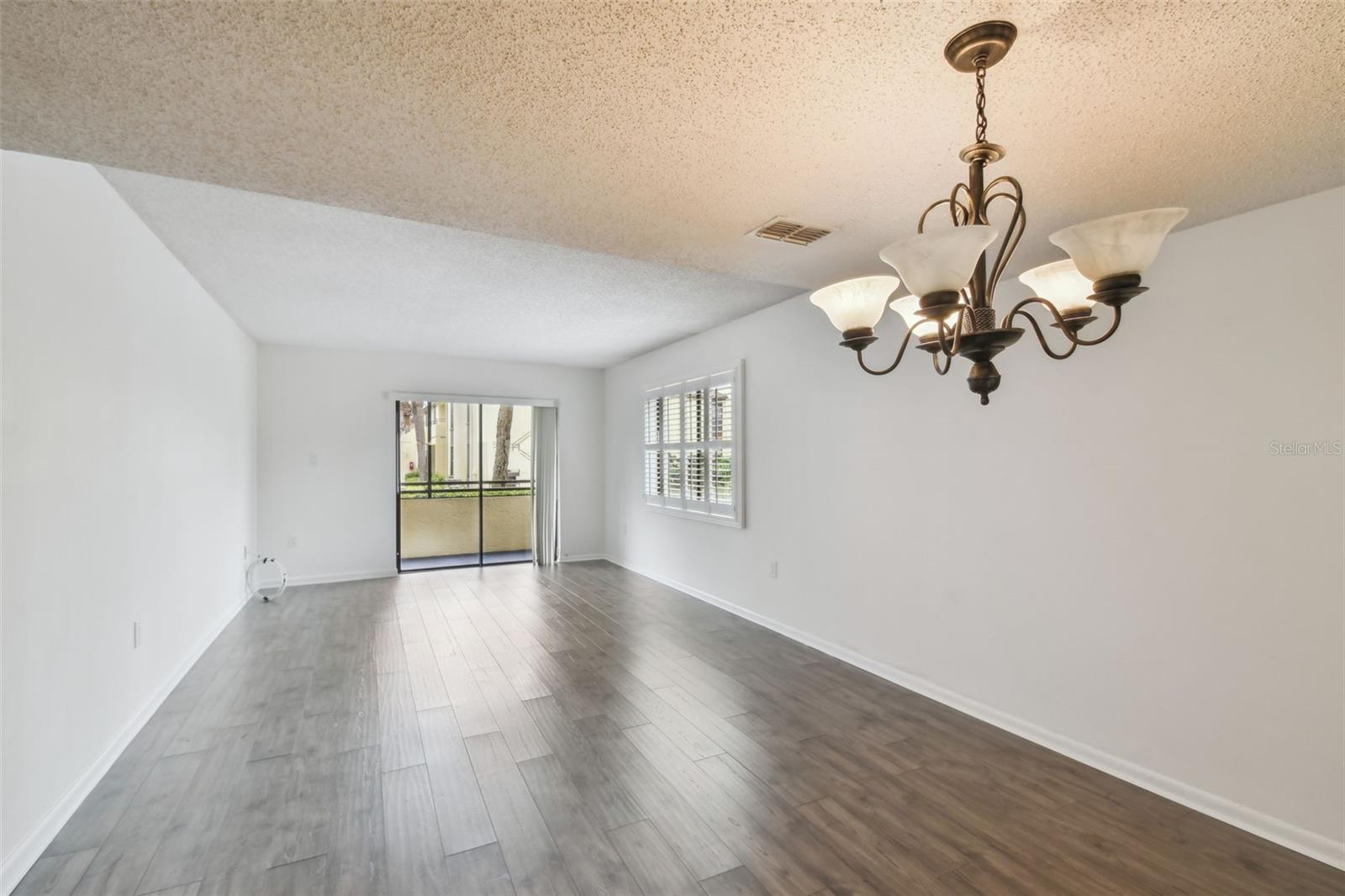 13602 S VILLAGE DR #1112, TAMPA, FL, 33618