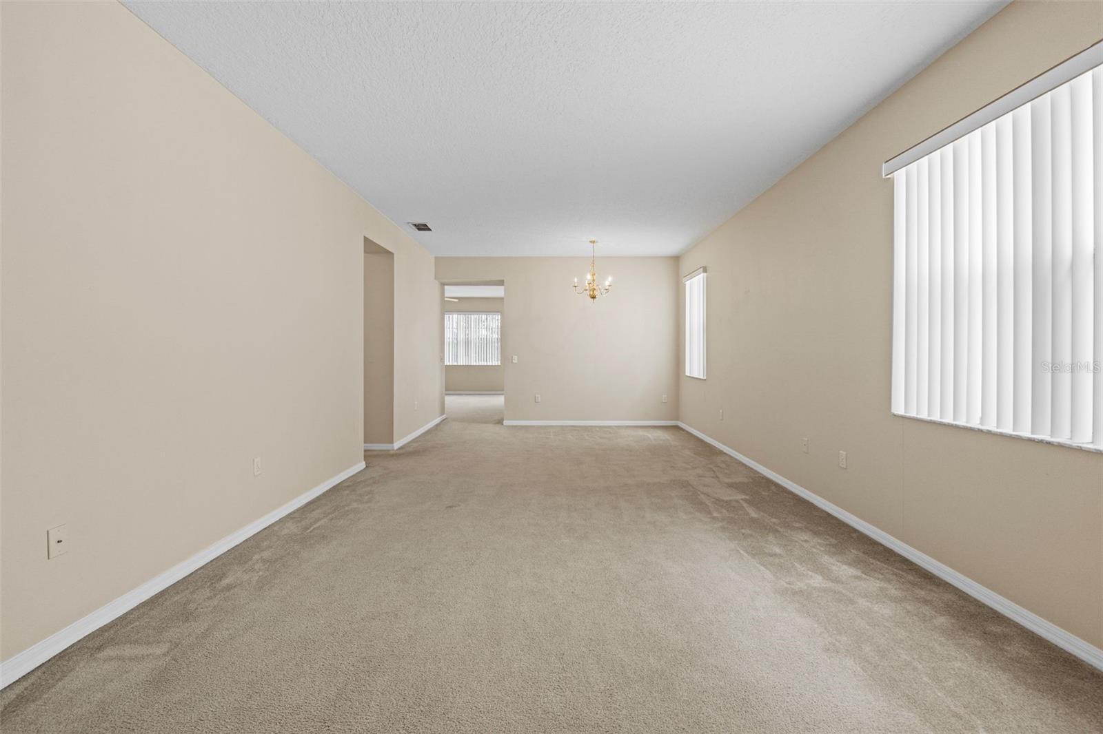 319 SAND RIDGE DR, DAVENPORT, FL, 33896