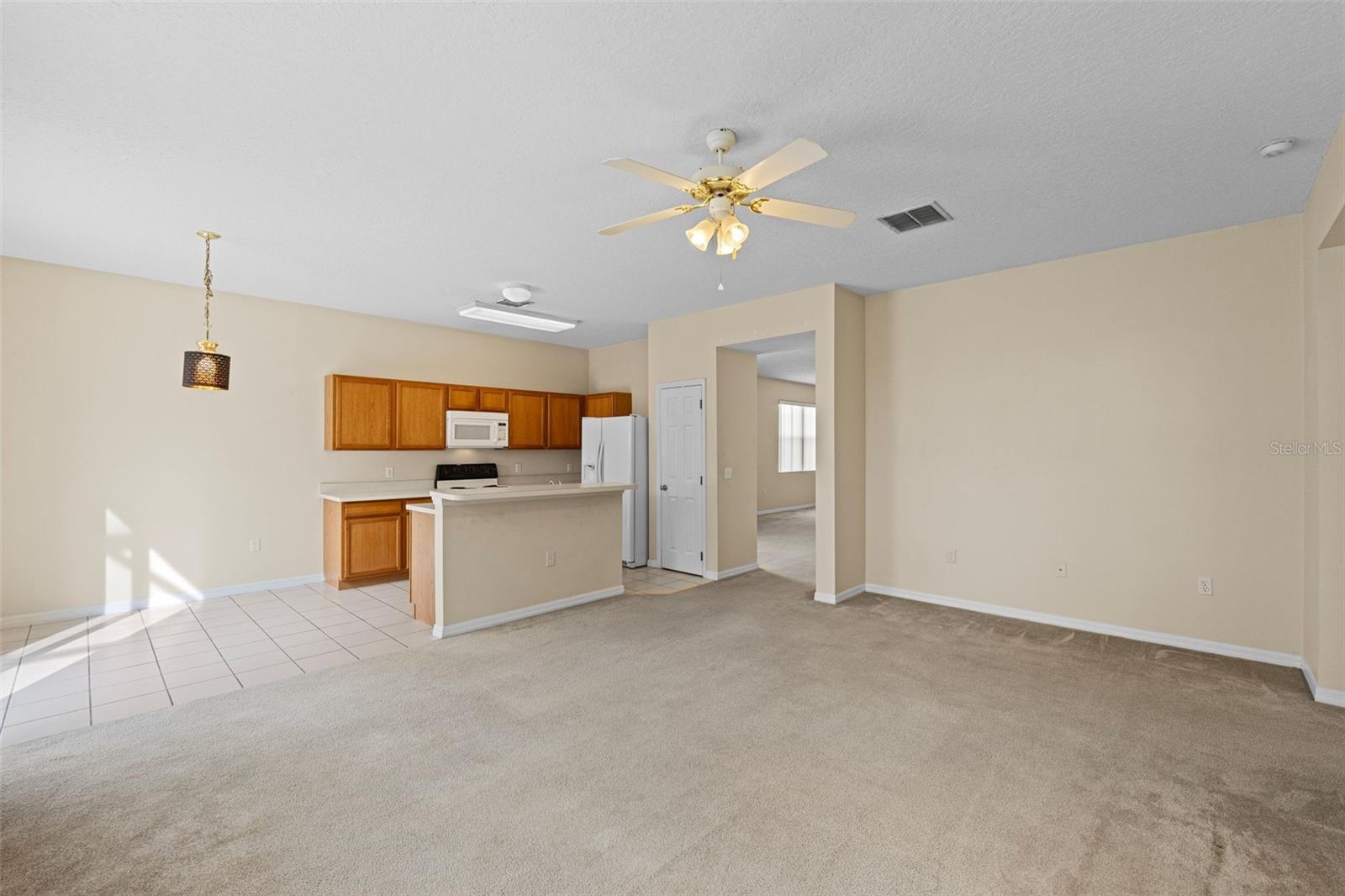 319 SAND RIDGE DR, DAVENPORT, FL, 33896