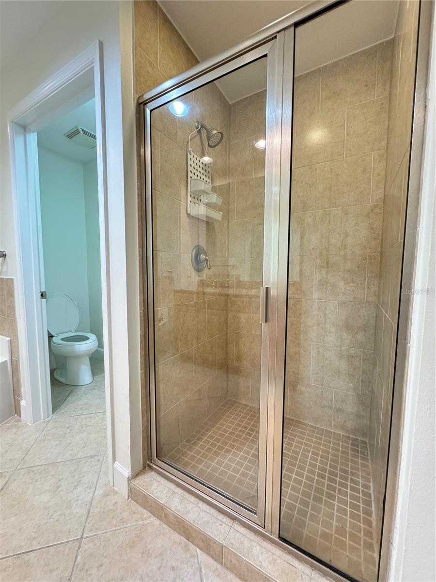 808 3RD AVE W #301, BRADENTON, FL, 34205