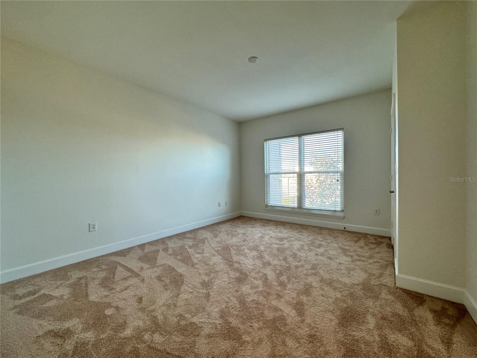 808 3RD AVE W #301, BRADENTON, FL, 34205