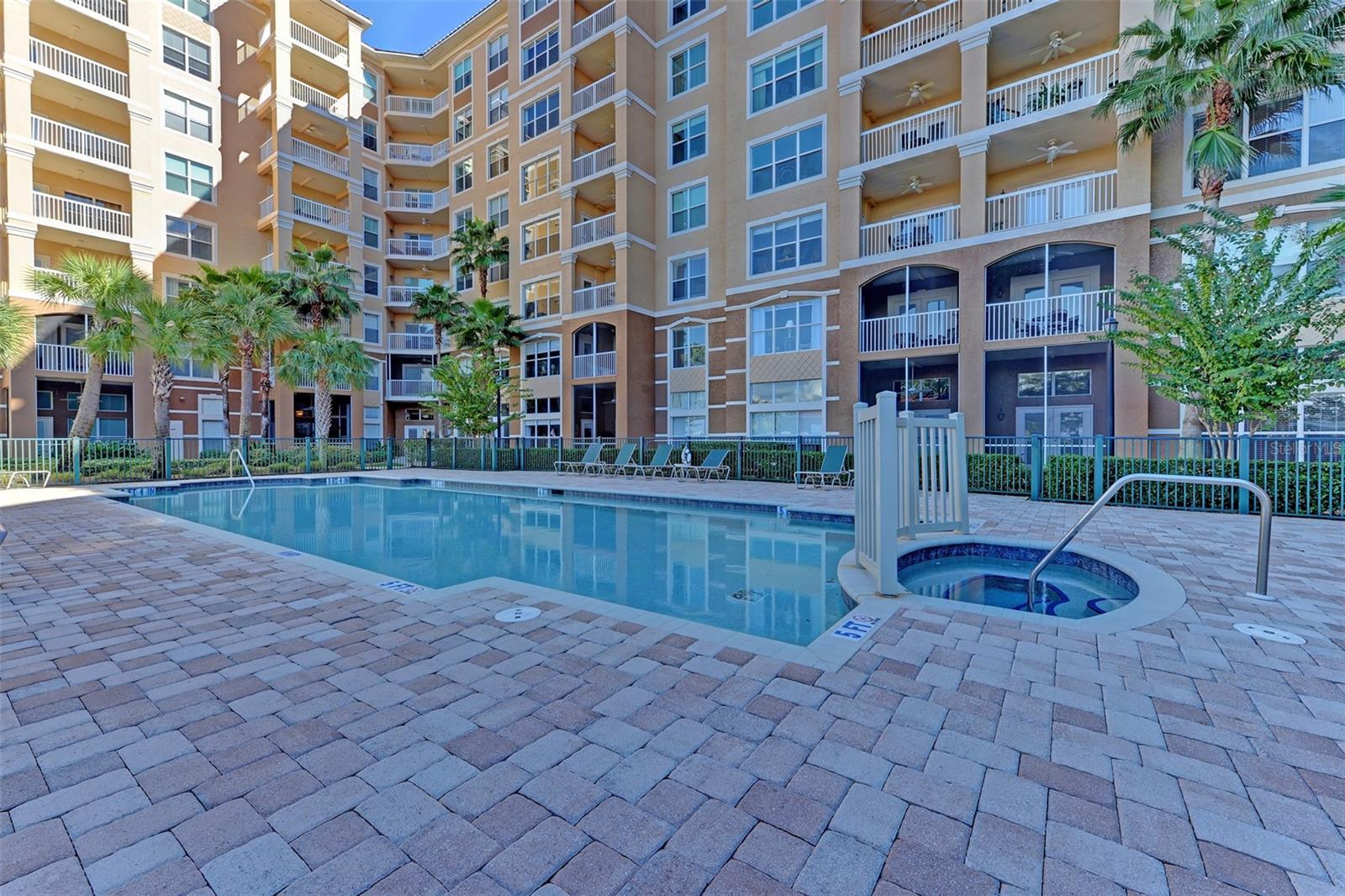 808 3RD AVE W #301, BRADENTON, FL, 34205