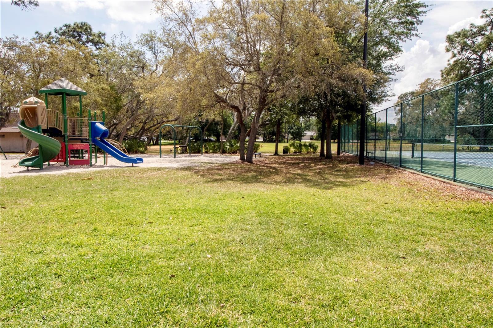 282 S FOX CHASE PT, LONGWOOD, FL, 32779