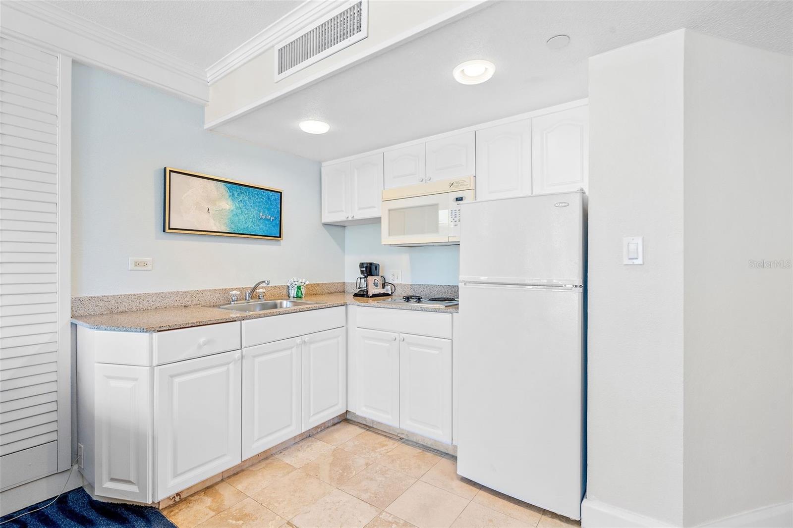 5500 GULF BLVD #2240, ST PETE BEACH, FL, 33706