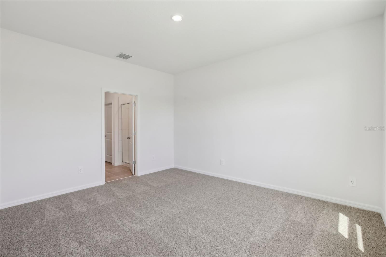 1852 BREKEY WAY, ZEPHYRHILLS, FL, 33541